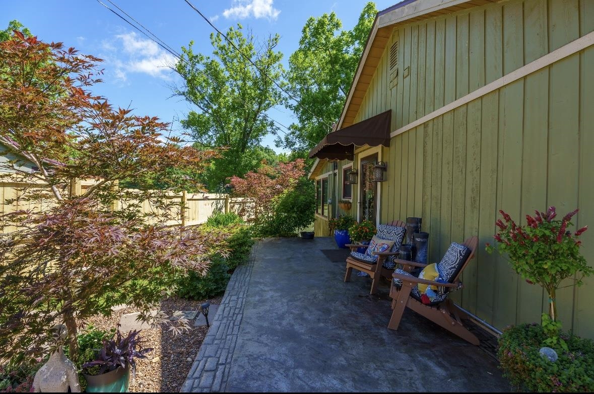 1005 Peninsula Court, Maceo, Kentucky 42355, 4 Bedrooms Bedrooms, ,2 BathroomsBathrooms,Single Family Residence,For Sale,Peninsula Court,89742