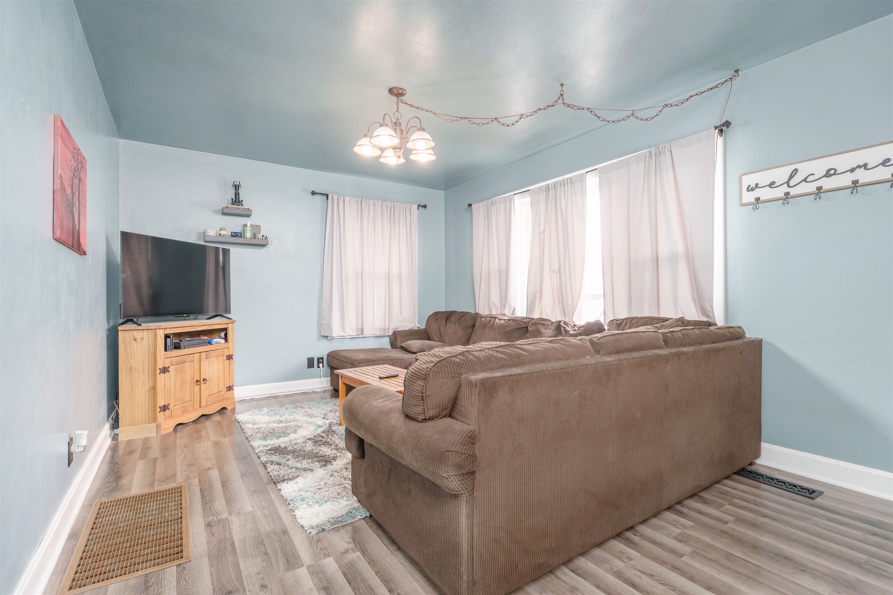 428 Wing Avenue, Owensboro, Kentucky 42303, 2 Bedrooms Bedrooms, ,1 BathroomBathrooms,Single Family Residence,For Sale,Wing Avenue,89743