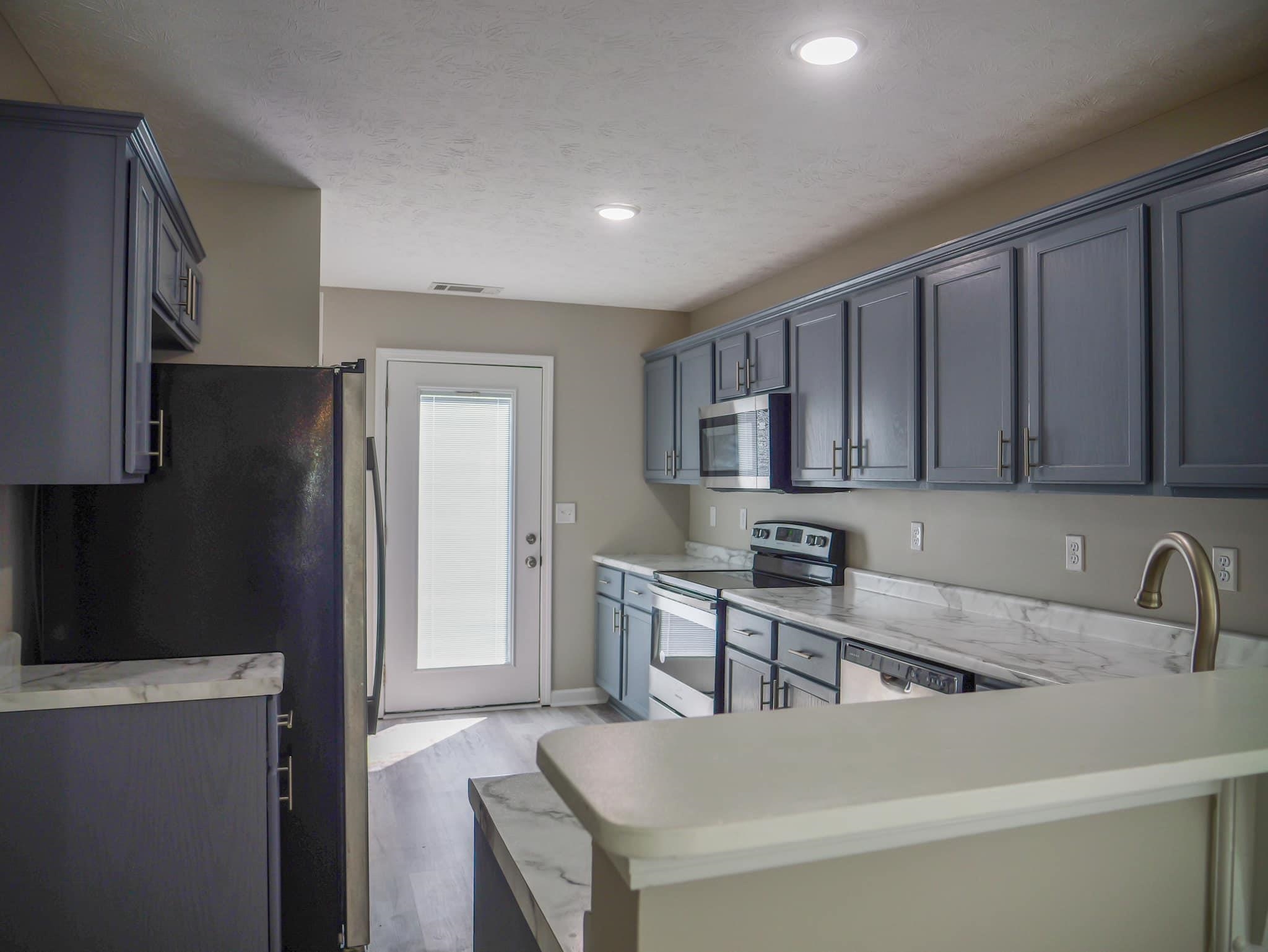 2201 Village Run, Owensboro, Kentucky 42303, 2 Bedrooms Bedrooms, ,2 BathroomsBathrooms,Townhouse,For Sale,Village Run,89744