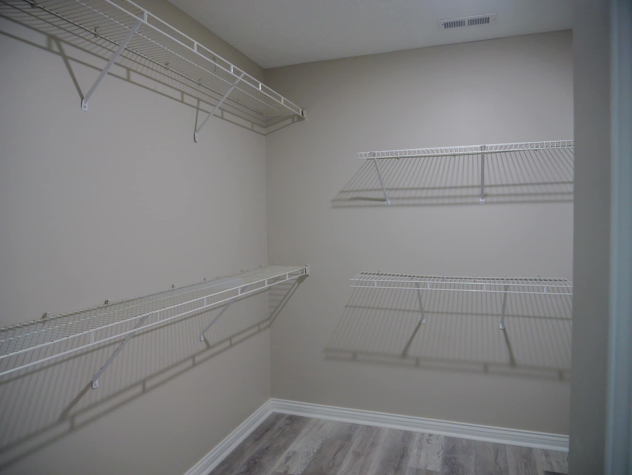 2201 Village Run, Owensboro, Kentucky 42303, 2 Bedrooms Bedrooms, ,2 BathroomsBathrooms,Townhouse,For Sale,Village Run,89744