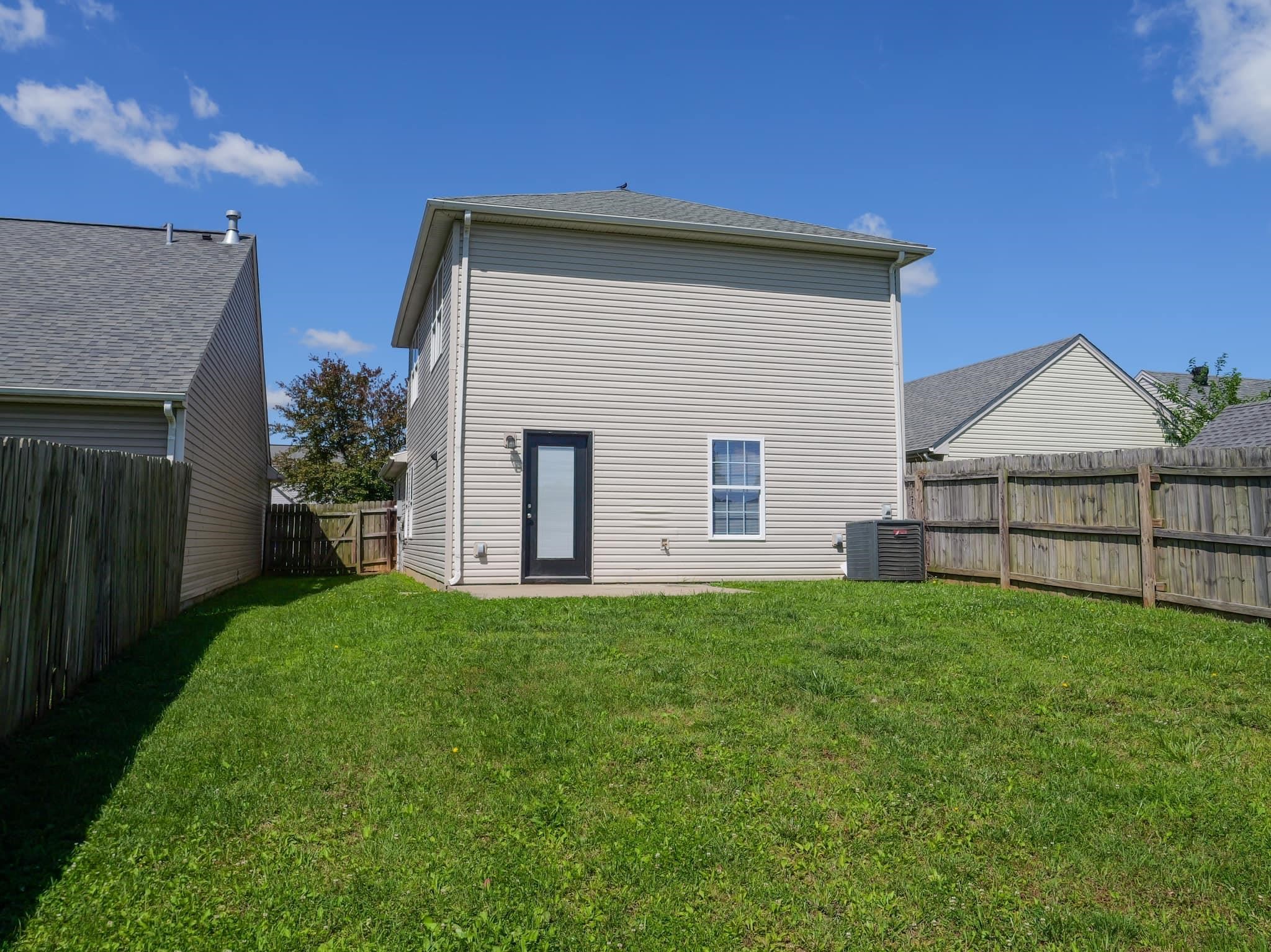 2201 Village Run, Owensboro, Kentucky 42303, 2 Bedrooms Bedrooms, ,2 BathroomsBathrooms,Townhouse,For Sale,Village Run,89744