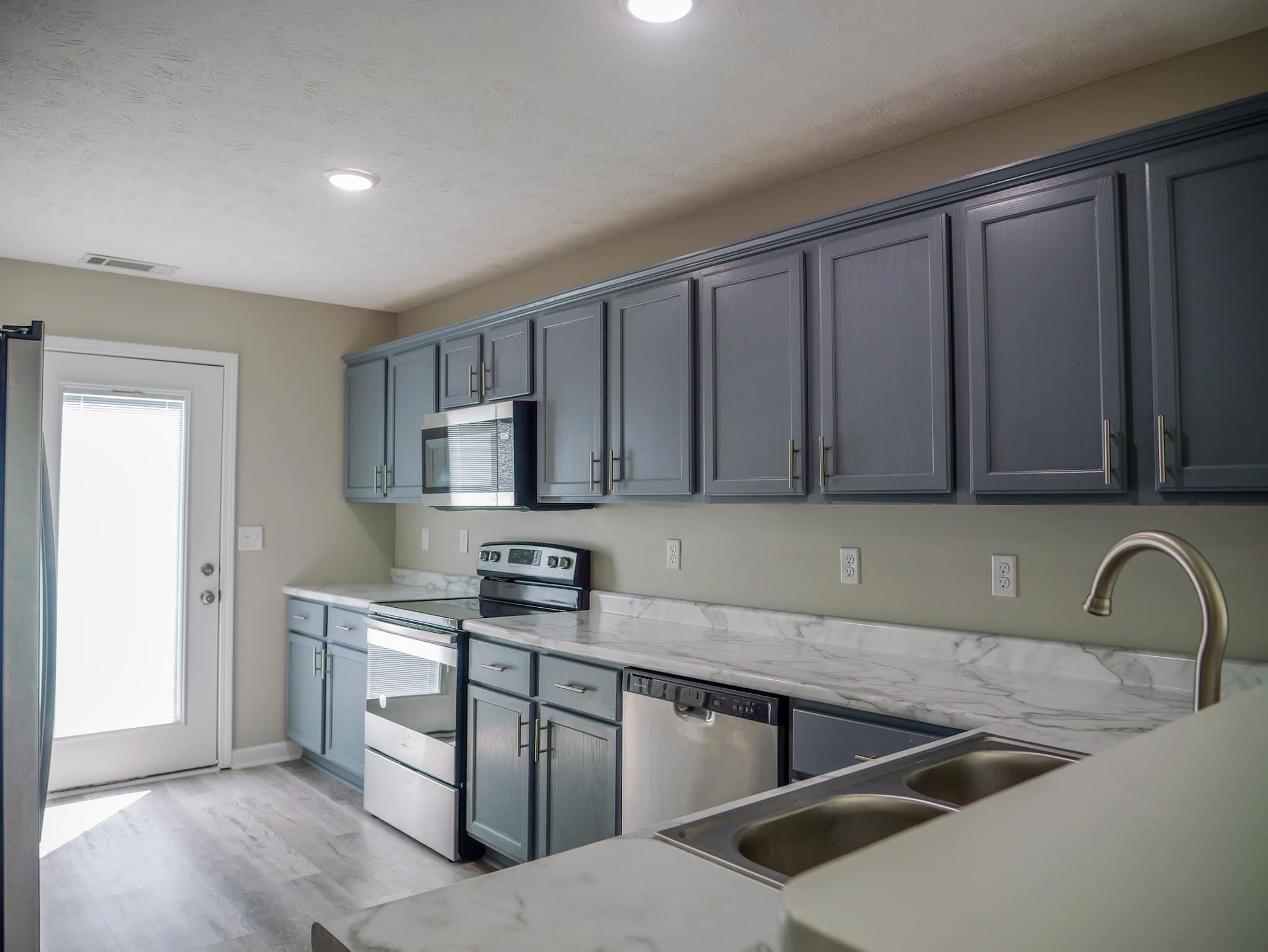 2201 Village Run, Owensboro, Kentucky 42303, 2 Bedrooms Bedrooms, ,2 BathroomsBathrooms,Townhouse,For Sale,Village Run,89744