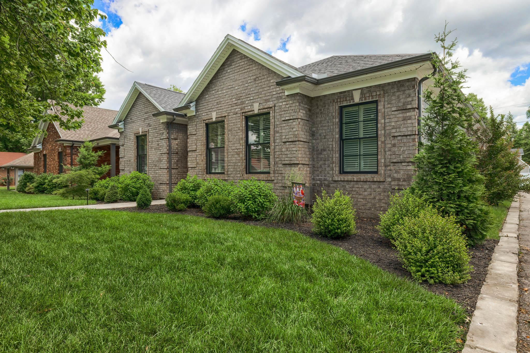1617 Cary Court, Owensboro, Kentucky 42301, 3 Bedrooms Bedrooms, ,2 BathroomsBathrooms,Single Family Residence,For Sale,Cary Court,89748