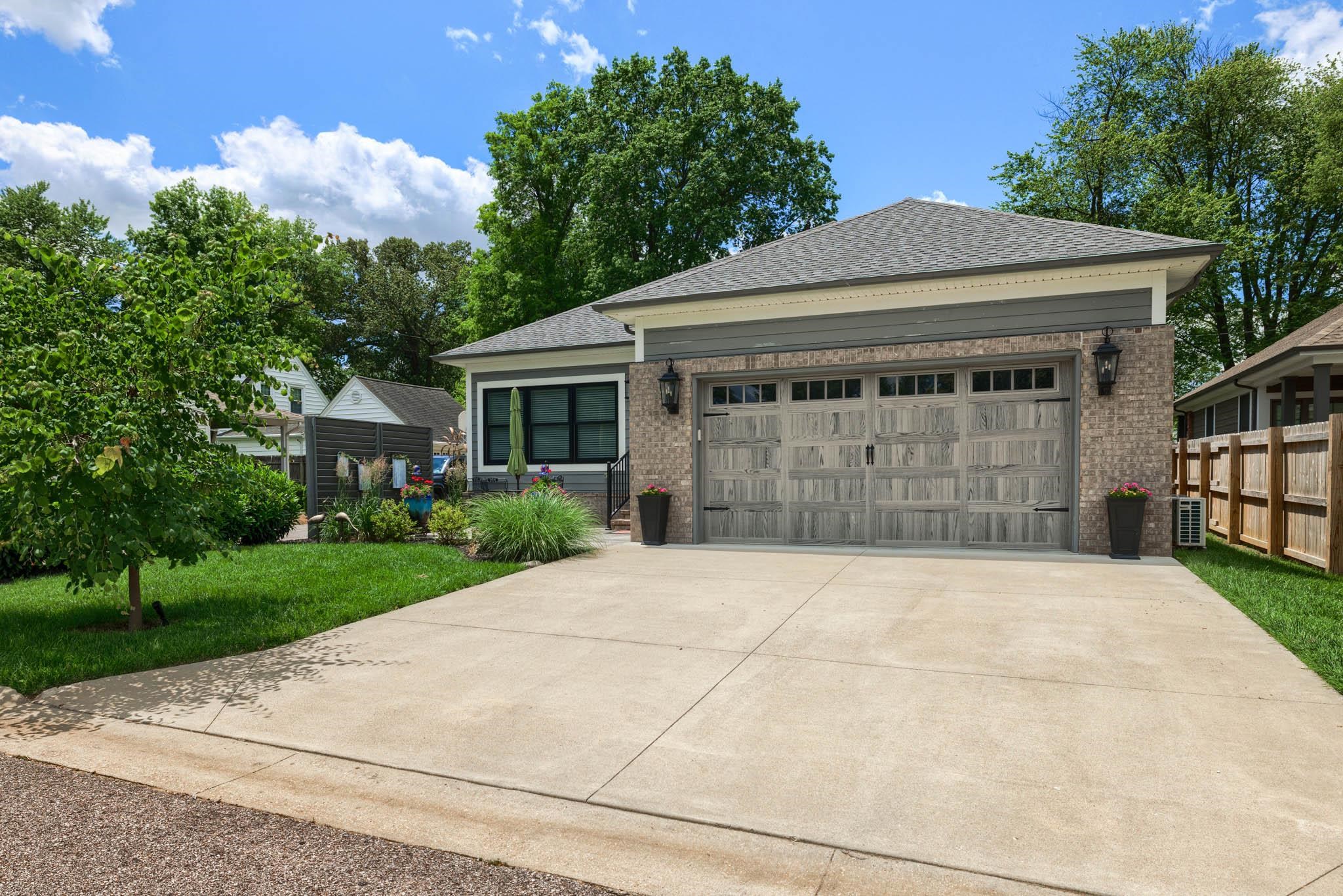 1617 Cary Court, Owensboro, Kentucky 42301, 3 Bedrooms Bedrooms, ,2 BathroomsBathrooms,Single Family Residence,For Sale,Cary Court,89748
