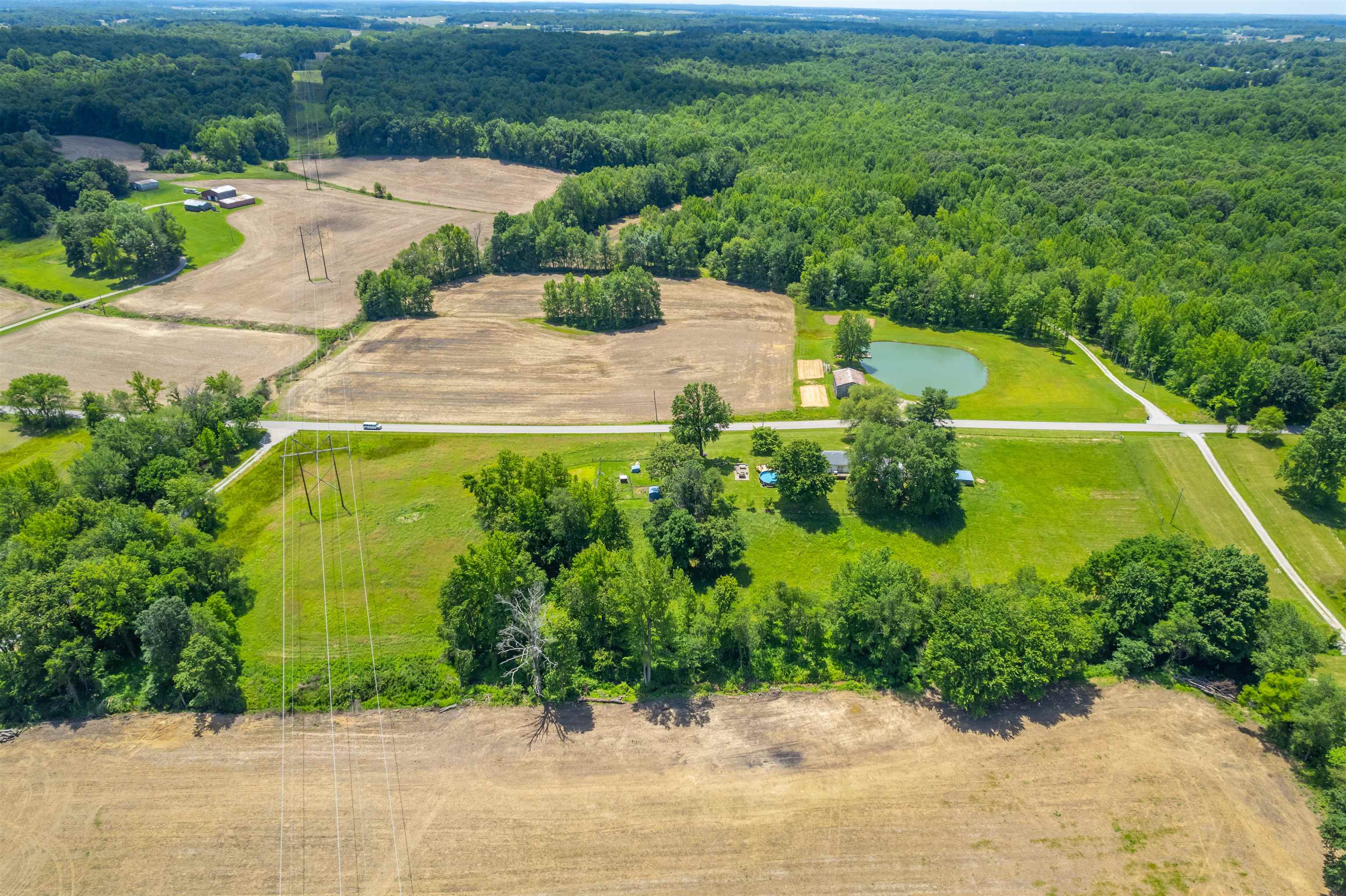 8757 Knottsville Mt Zion Road, Philpot, Kentucky 42366, 3 Bedrooms Bedrooms, ,2 BathroomsBathrooms,Single Family Residence,For Sale,Knottsville Mt Zion Road,89751