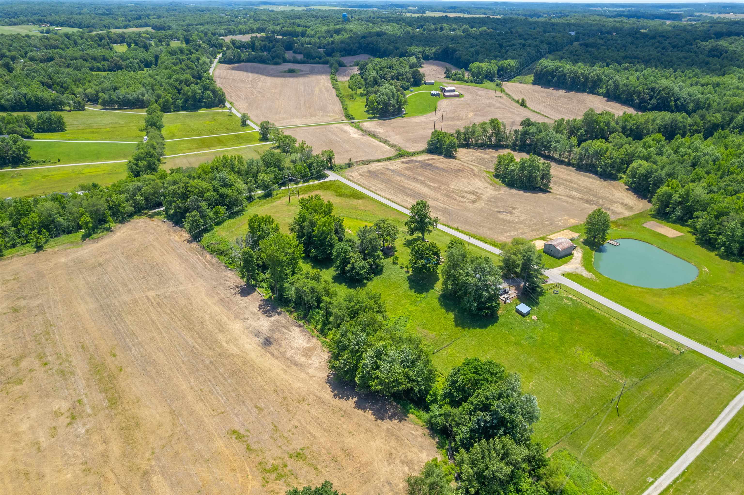 8757 Knottsville Mt Zion Road, Philpot, Kentucky 42366, 3 Bedrooms Bedrooms, ,2 BathroomsBathrooms,Single Family Residence,For Sale,Knottsville Mt Zion Road,89751