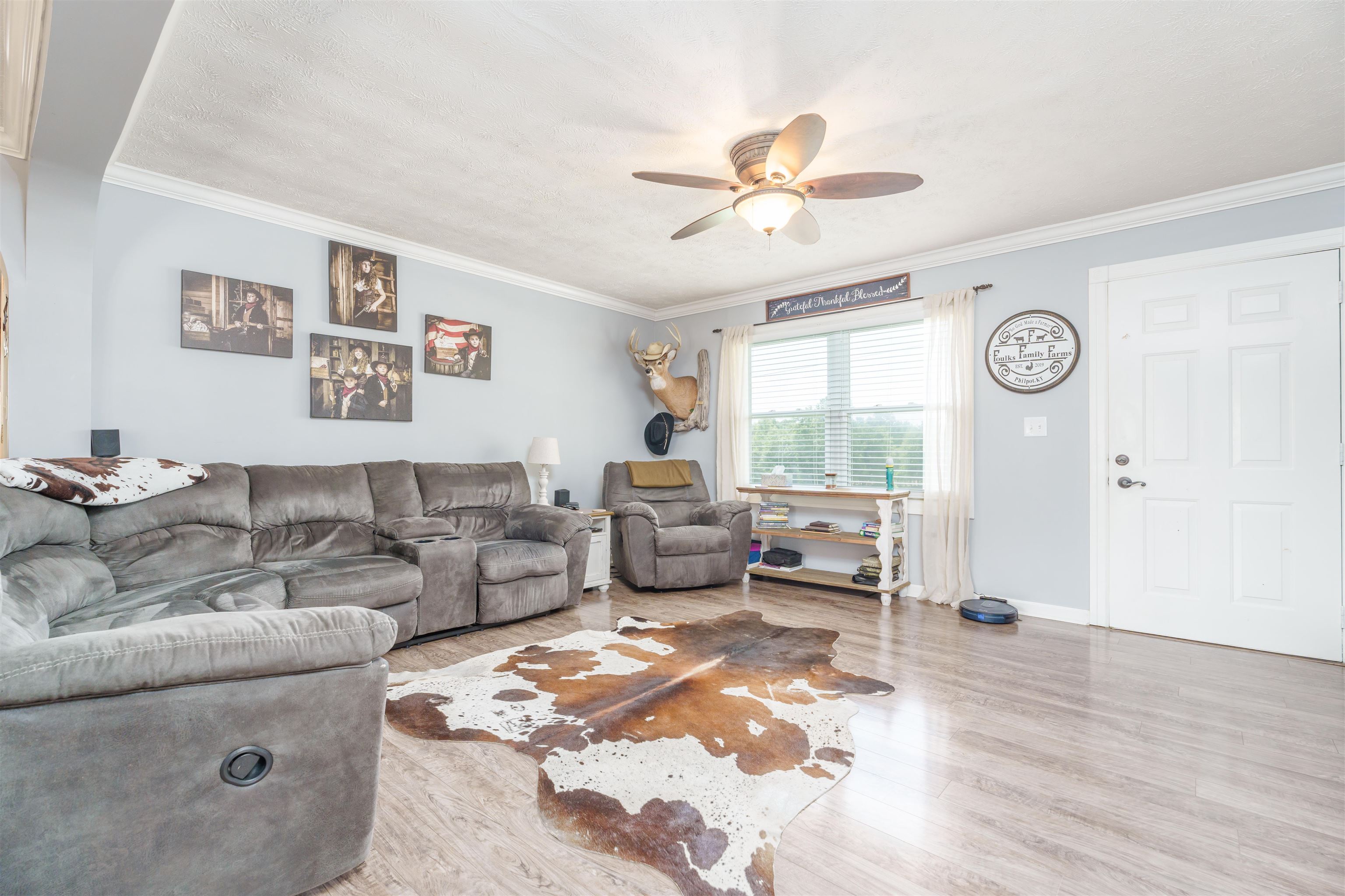 8757 Knottsville Mt Zion Road, Philpot, Kentucky 42366, 3 Bedrooms Bedrooms, ,2 BathroomsBathrooms,Single Family Residence,For Sale,Knottsville Mt Zion Road,89751