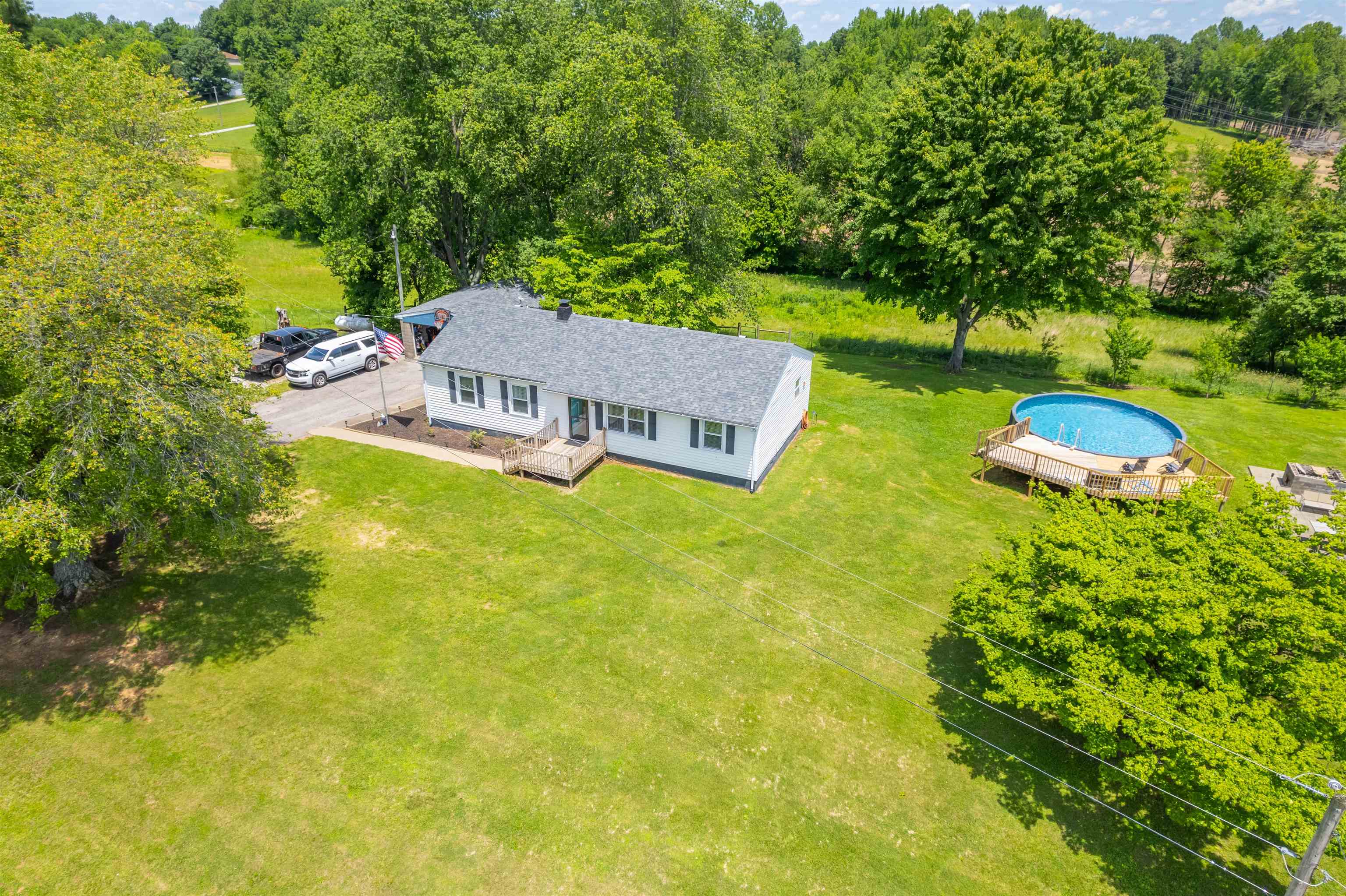 8757 Knottsville Mt Zion Road, Philpot, Kentucky 42366, 3 Bedrooms Bedrooms, ,2 BathroomsBathrooms,Single Family Residence,For Sale,Knottsville Mt Zion Road,89751