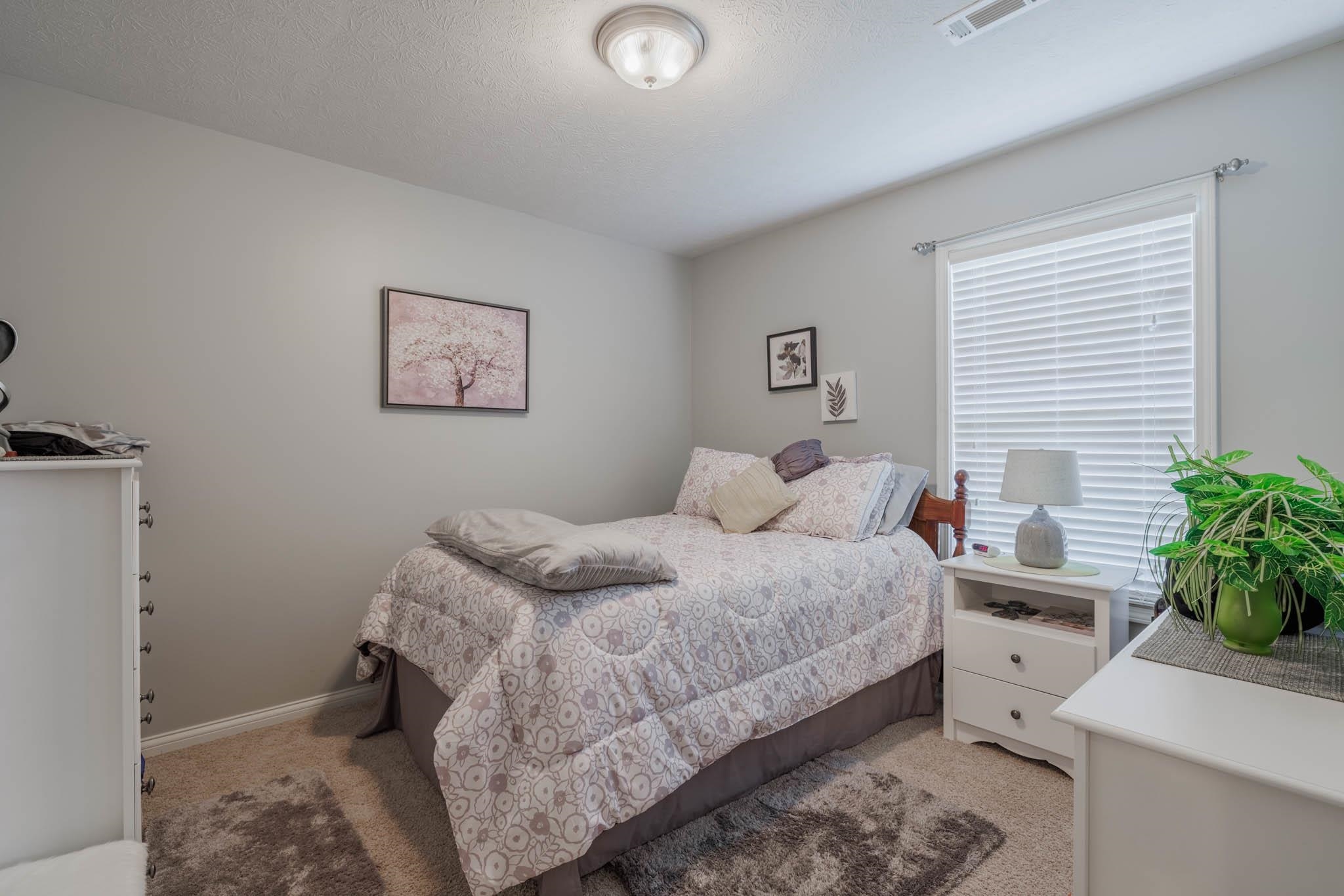 455 Camden Circle, Owensboro, Kentucky 42301, 3 Bedrooms Bedrooms, ,2 BathroomsBathrooms,Single Family Residence,For Sale,Camden Circle,89753