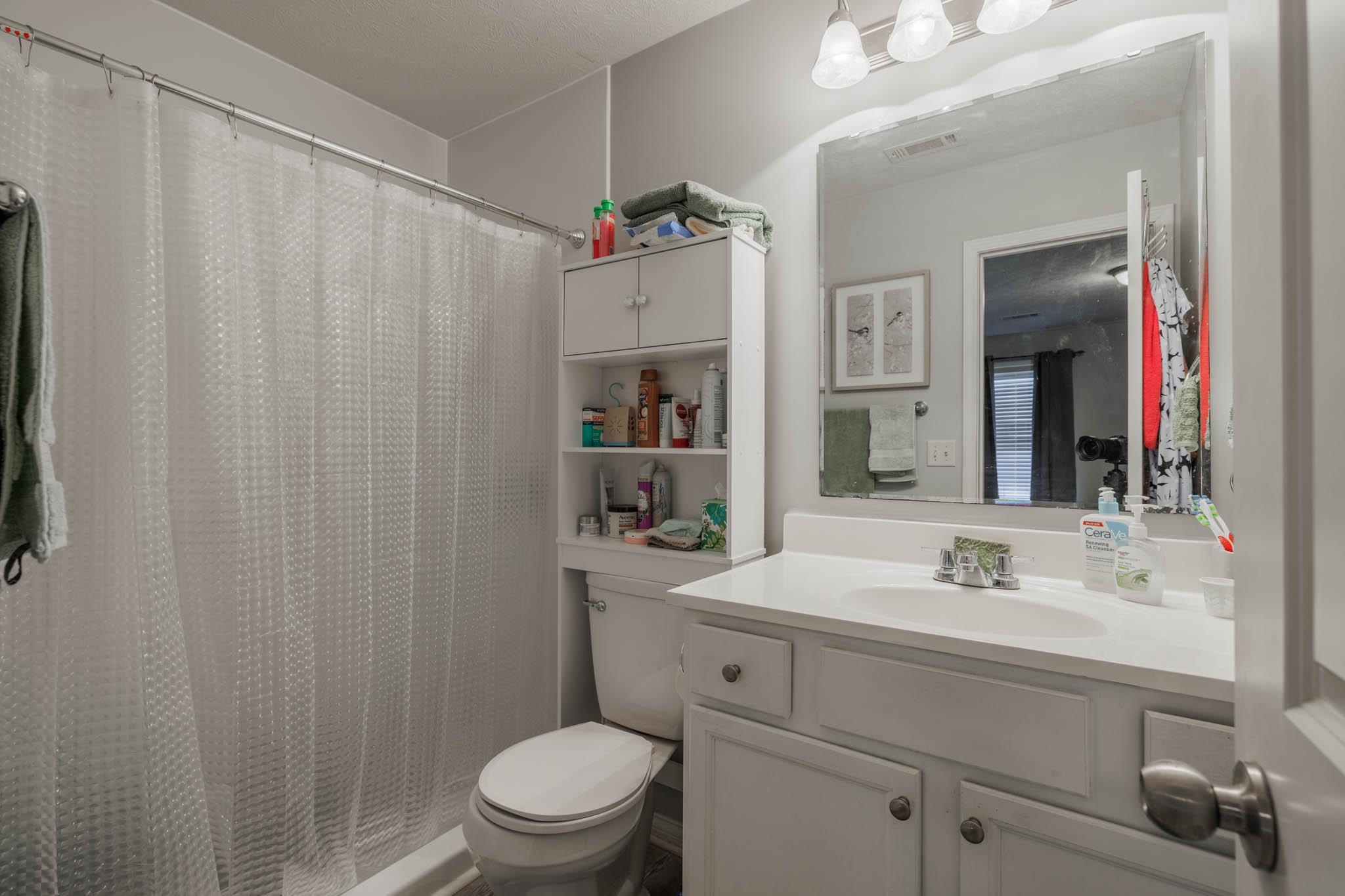 455 Camden Circle, Owensboro, Kentucky 42301, 3 Bedrooms Bedrooms, ,2 BathroomsBathrooms,Single Family Residence,For Sale,Camden Circle,89753