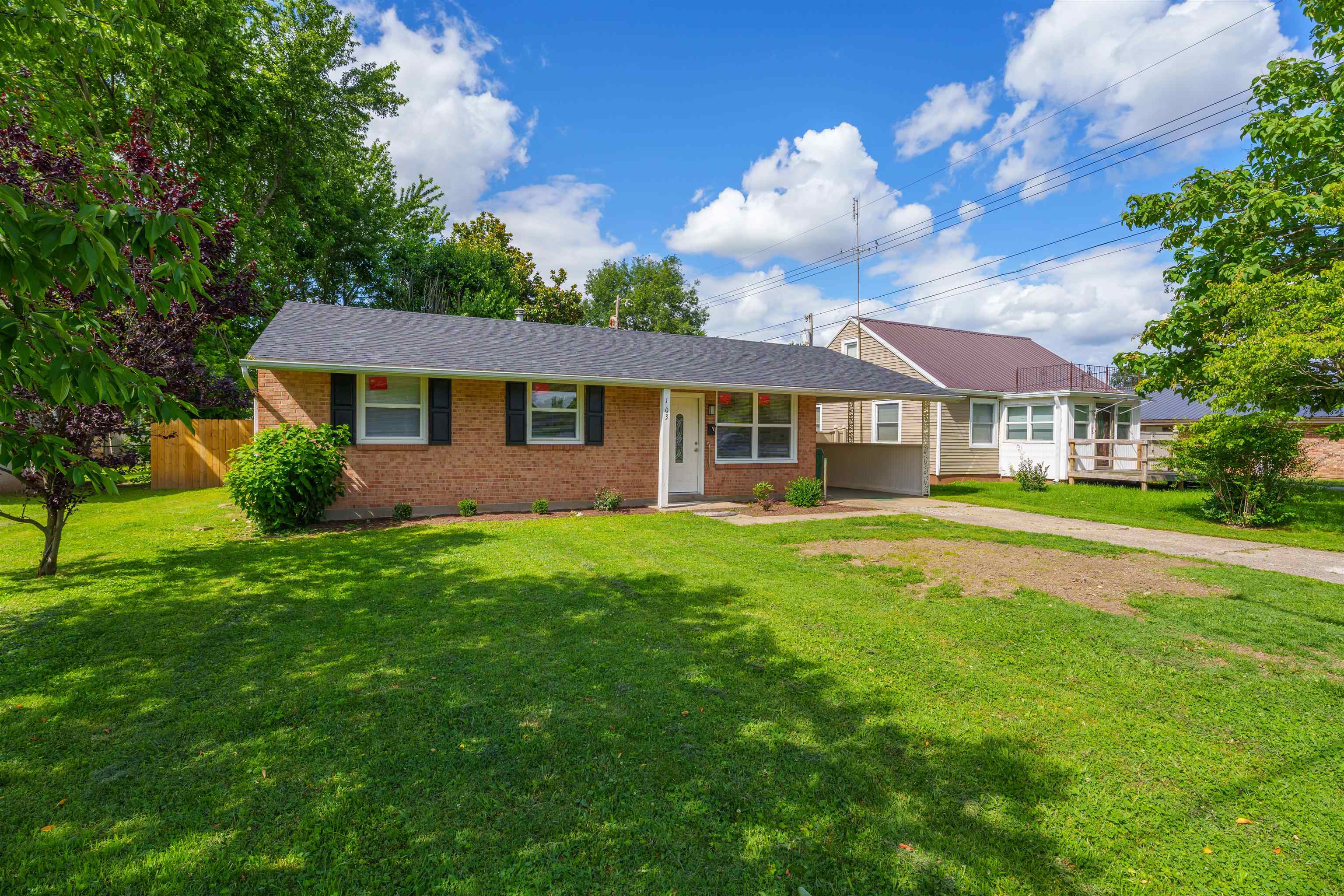 103 E Legion Blvd, Owensboro, Kentucky 42301, 3 Bedrooms Bedrooms, ,1 BathroomBathrooms,Single Family Residence,For Sale,E Legion Blvd,89755