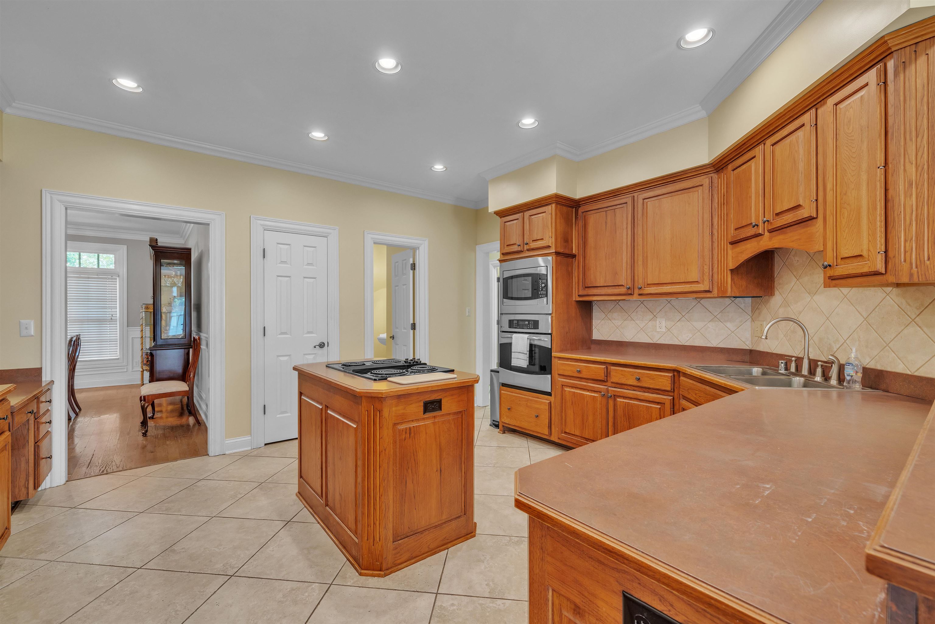 4127 Golden Maple, Owensboro, Kentucky 42303, 4 Bedrooms Bedrooms, ,2 BathroomsBathrooms,Single Family Residence,For Sale,Golden Maple,89757