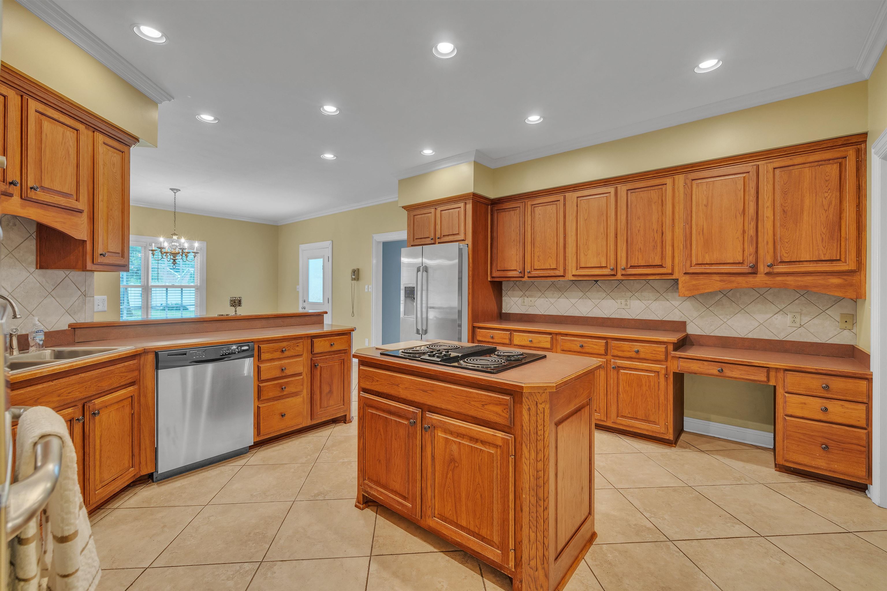 4127 Golden Maple, Owensboro, Kentucky 42303, 4 Bedrooms Bedrooms, ,2 BathroomsBathrooms,Single Family Residence,For Sale,Golden Maple,89757