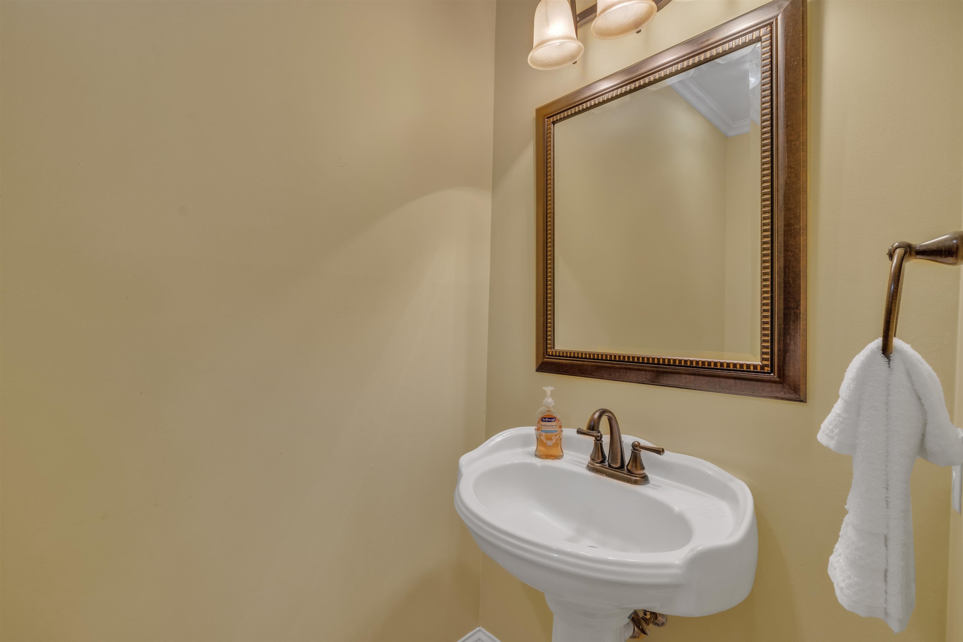 4127 Golden Maple, Owensboro, Kentucky 42303, 4 Bedrooms Bedrooms, ,2 BathroomsBathrooms,Single Family Residence,For Sale,Golden Maple,89757