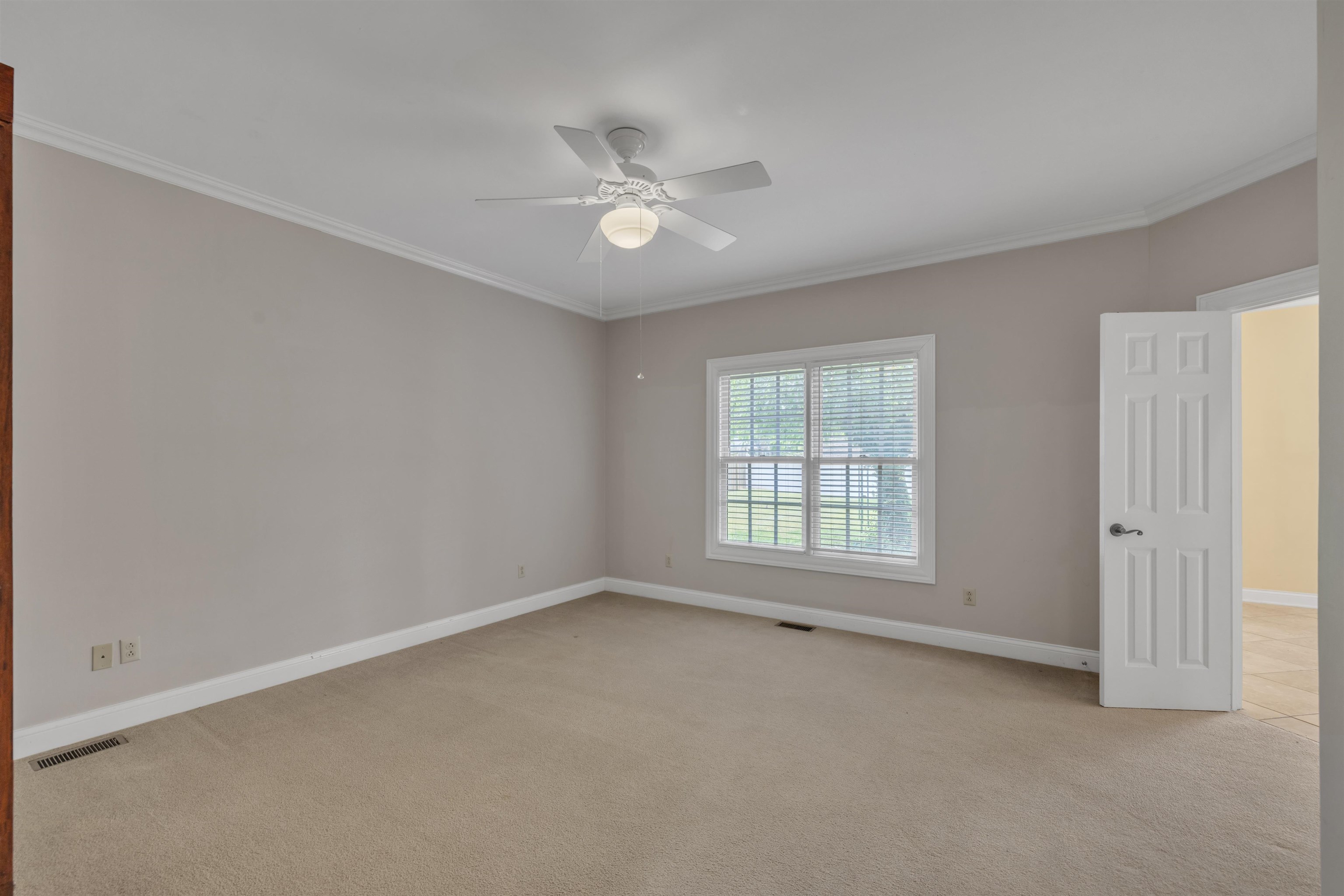 4127 Golden Maple, Owensboro, Kentucky 42303, 4 Bedrooms Bedrooms, ,2 BathroomsBathrooms,Single Family Residence,For Sale,Golden Maple,89757