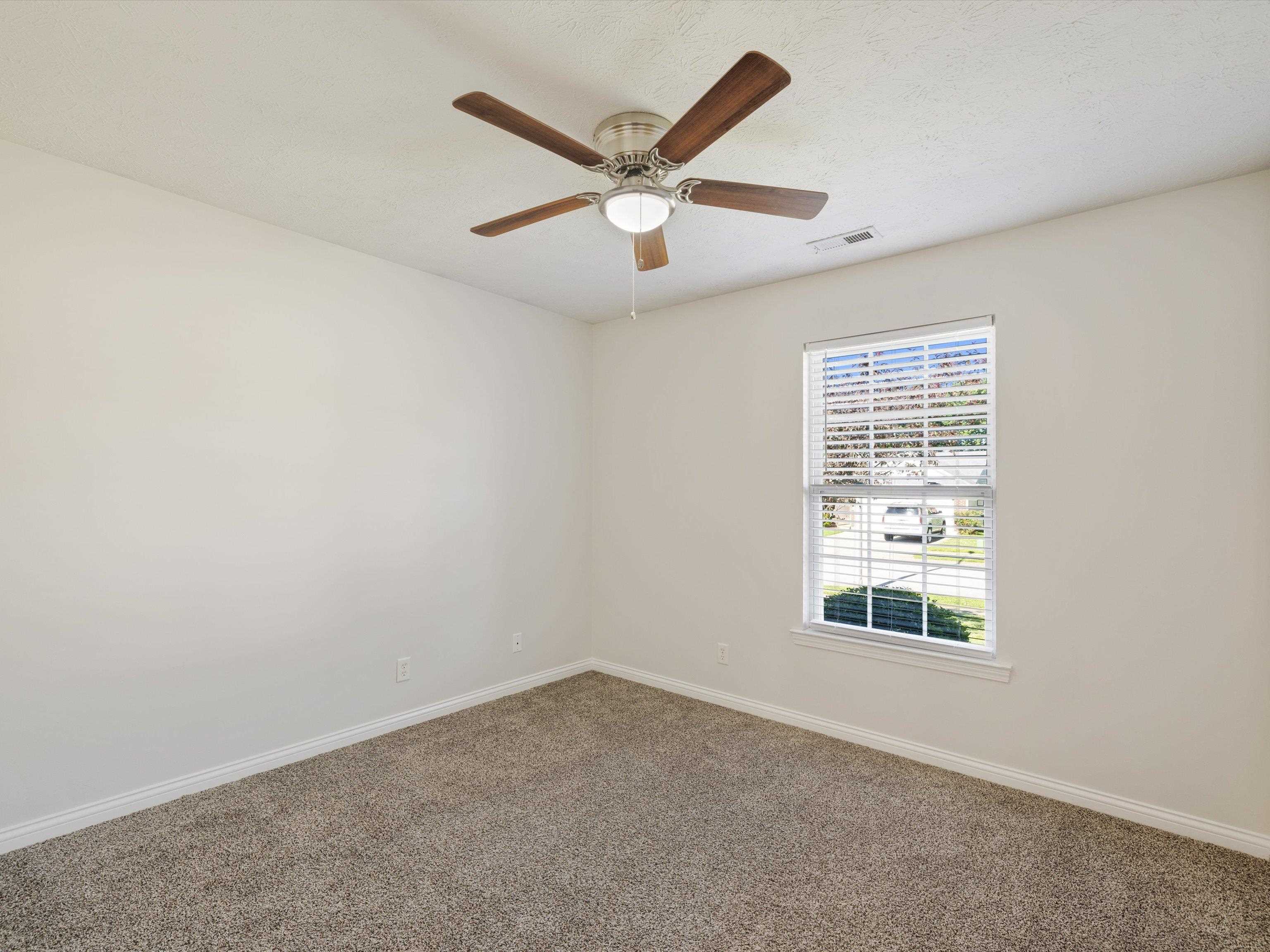 3104 Avenue of the Parks, Owensboro, Kentucky 42303, 3 Bedrooms Bedrooms, ,2 BathroomsBathrooms,Ranch,For Sale,Avenue of the Parks,89758