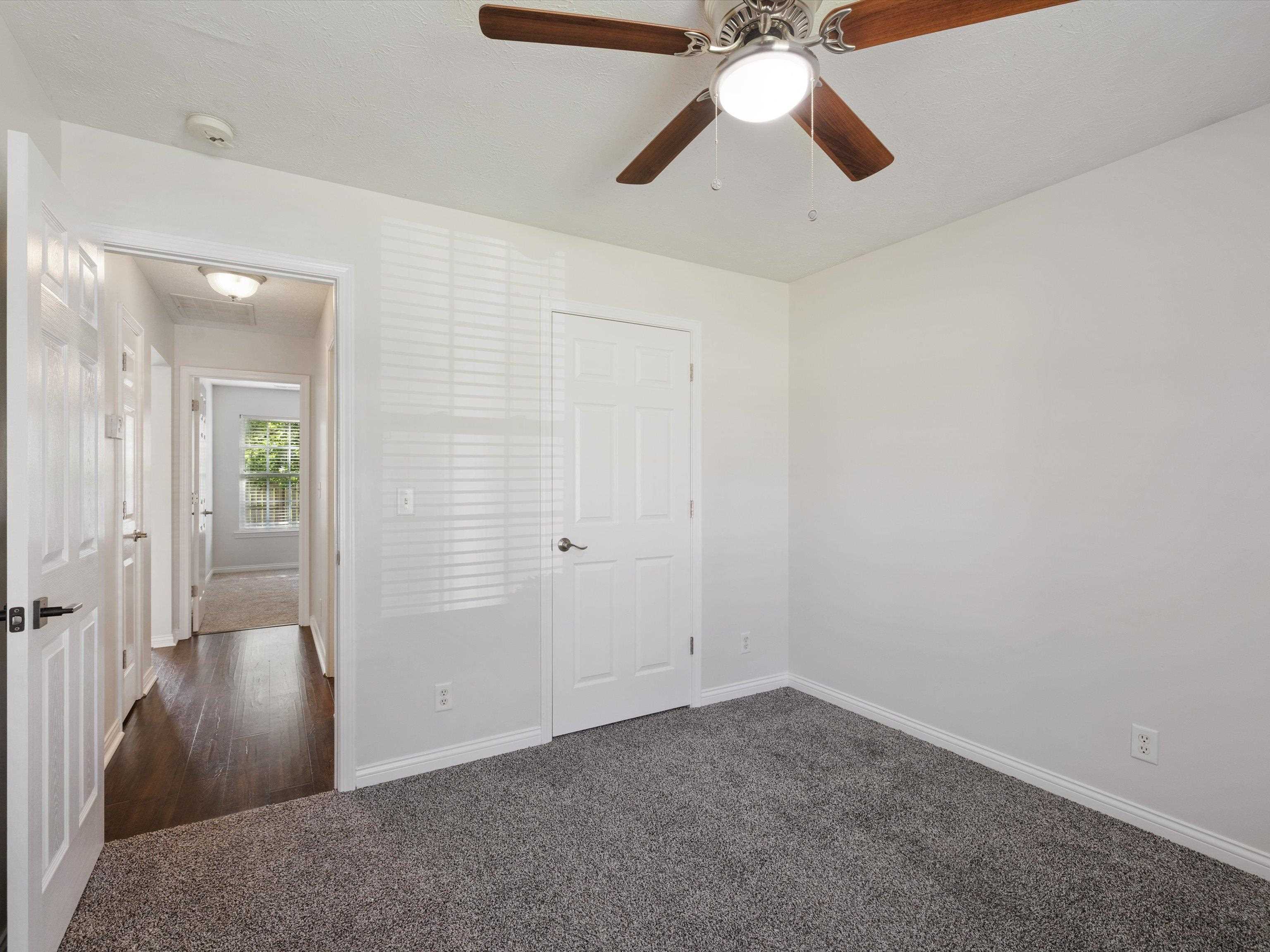 3104 Avenue of the Parks, Owensboro, Kentucky 42303, 3 Bedrooms Bedrooms, ,2 BathroomsBathrooms,Ranch,For Sale,Avenue of the Parks,89758
