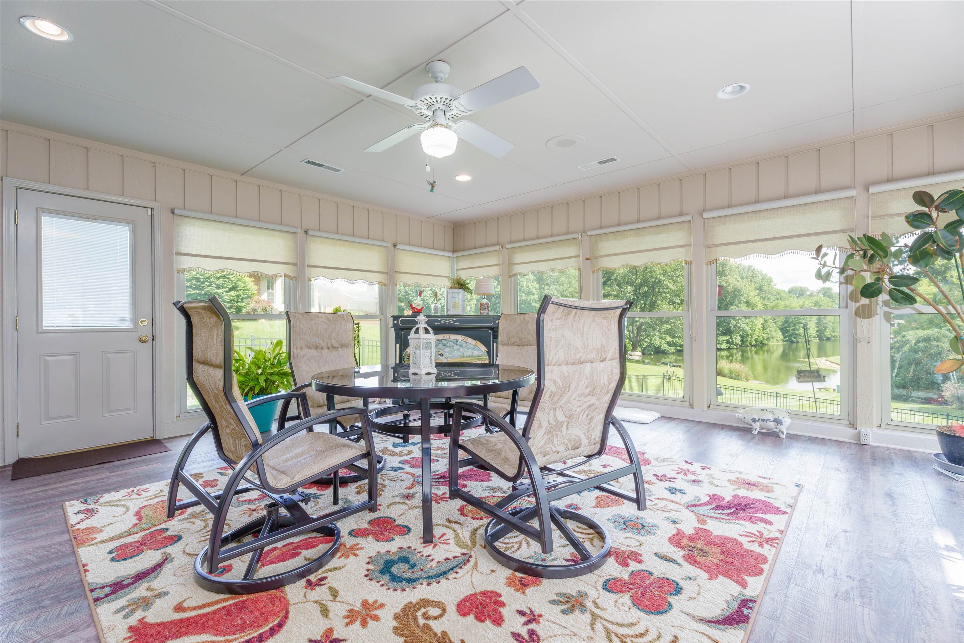 2333 Crescent Hill Drive, Owensboro, Kentucky 42303, 4 Bedrooms Bedrooms, ,3 BathroomsBathrooms,Single Family Residence,For Sale,Crescent Hill Drive,89760
