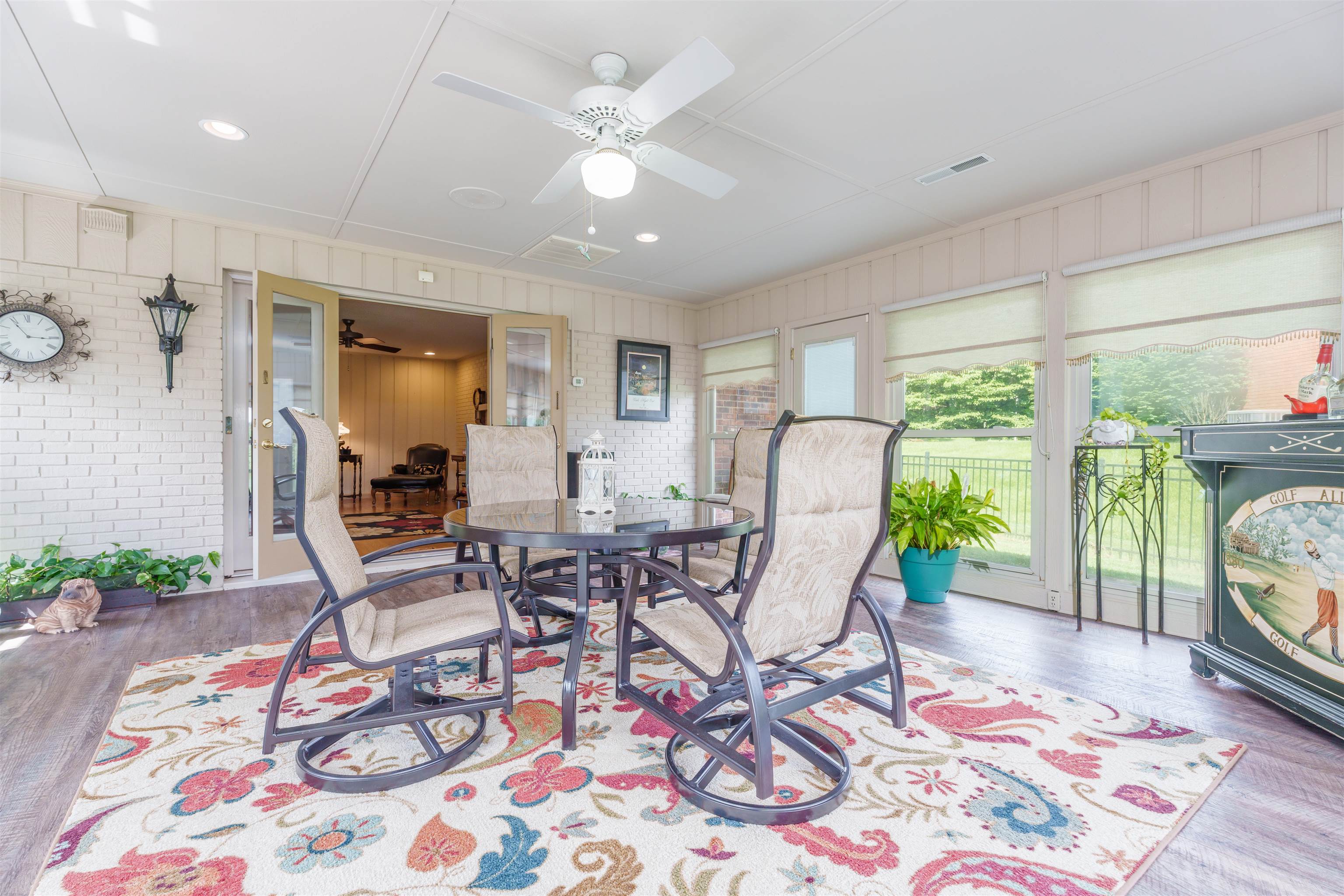 2333 Crescent Hill Drive, Owensboro, Kentucky 42303, 4 Bedrooms Bedrooms, ,3 BathroomsBathrooms,Single Family Residence,For Sale,Crescent Hill Drive,89760