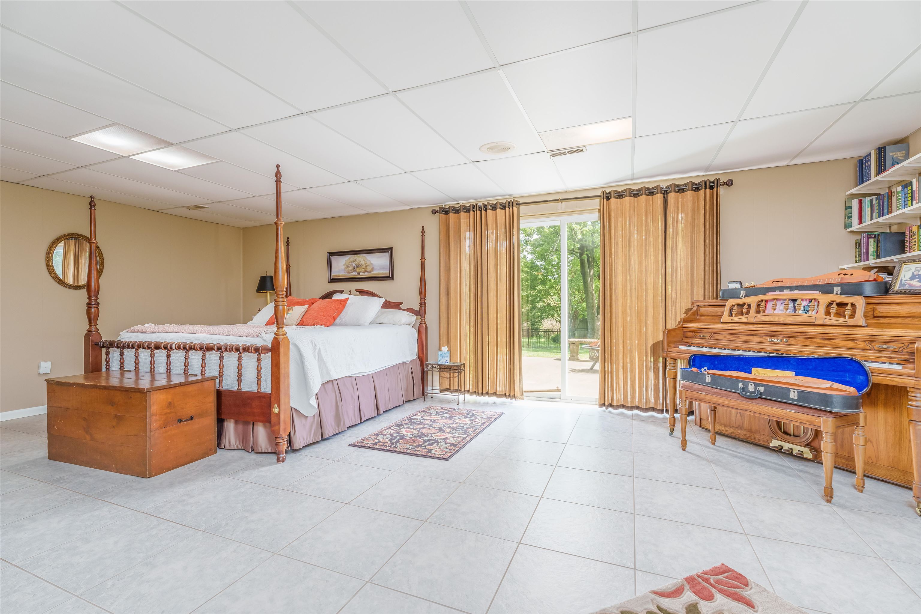 2333 Crescent Hill Drive, Owensboro, Kentucky 42303, 4 Bedrooms Bedrooms, ,3 BathroomsBathrooms,Single Family Residence,For Sale,Crescent Hill Drive,89760