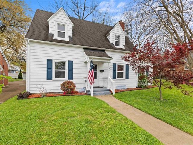1217 Cedar St, Owensboro, Kentucky 42301, 3 Bedrooms Bedrooms, ,2 BathroomsBathrooms,Single Family Residence,For Sale,Cedar St,89762