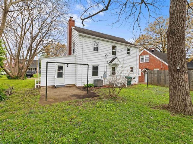 1217 Cedar St, Owensboro, Kentucky 42301, 3 Bedrooms Bedrooms, ,2 BathroomsBathrooms,Single Family Residence,For Sale,Cedar St,89762