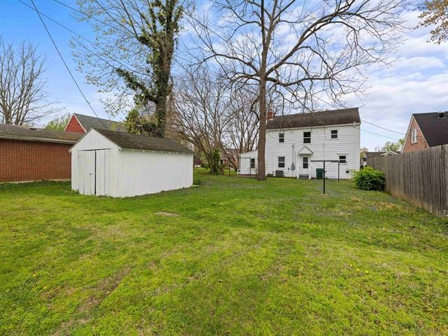 1217 Cedar St, Owensboro, Kentucky 42301, 3 Bedrooms Bedrooms, ,2 BathroomsBathrooms,Single Family Residence,For Sale,Cedar St,89762