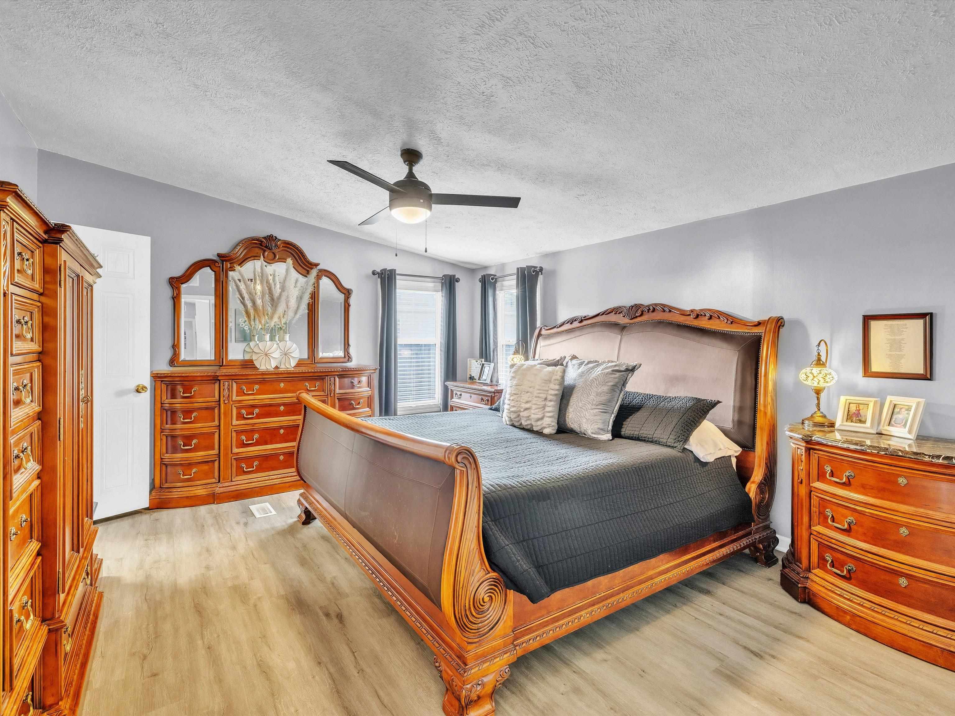 4066 Silent Doe Crossing, Owensboro, Kentucky 42301, 3 Bedrooms Bedrooms, ,2 BathroomsBathrooms,Single Family Residence,For Sale,Silent Doe Crossing,89765