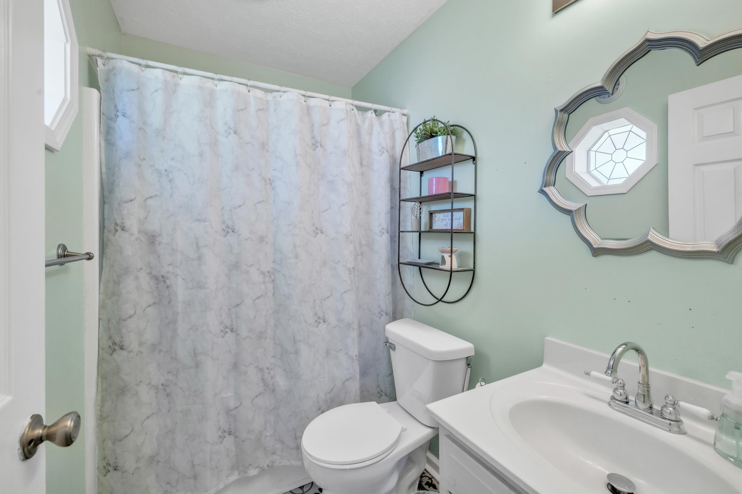 2548 w 6th st, Owensboro, Kentucky 42301, 3 Bedrooms Bedrooms, ,2 BathroomsBathrooms,Ranch,For Sale,w 6th st,89766