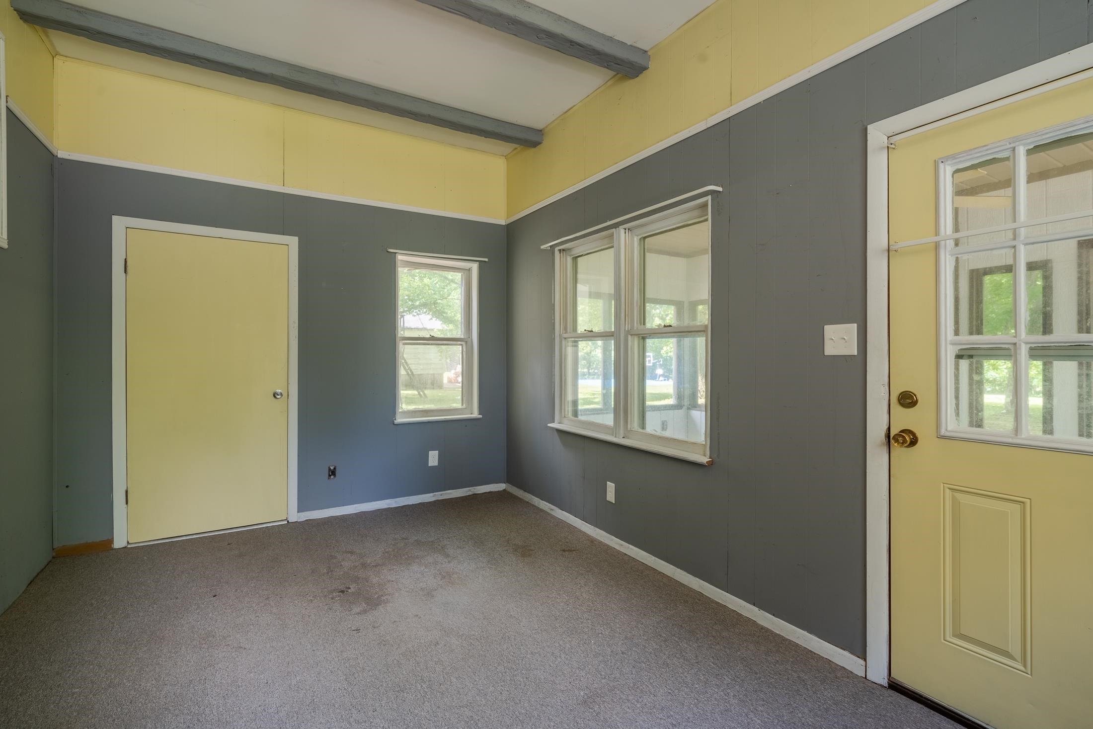 9687 HWY 1078, Henderson, Kentucky 42420, 3 Bedrooms Bedrooms, ,1 BathroomBathrooms,Single Family Residence,For Sale,HWY 1078,89769