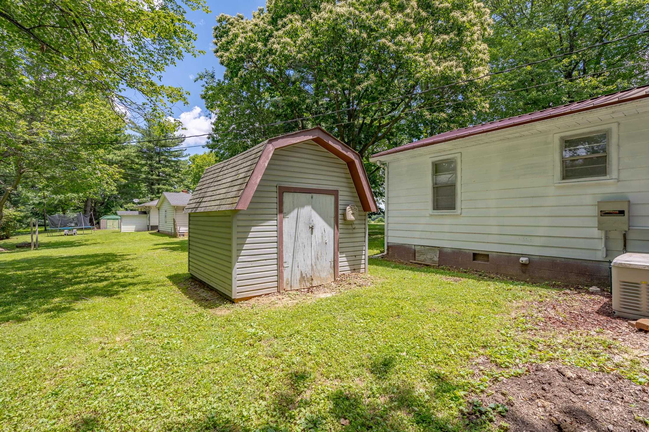 9687 HWY 1078, Henderson, Kentucky 42420, 3 Bedrooms Bedrooms, ,1 BathroomBathrooms,Single Family Residence,For Sale,HWY 1078,89769