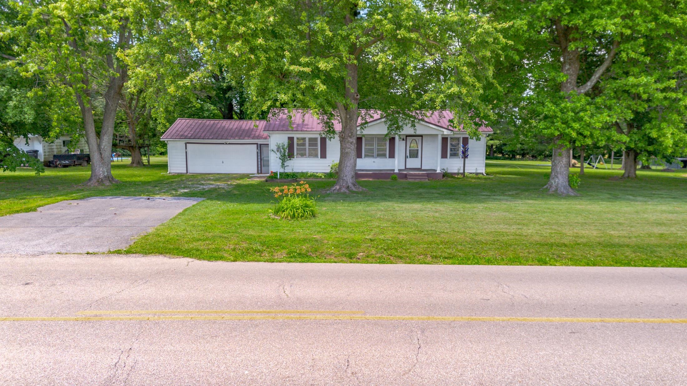 9687 HWY 1078, Henderson, Kentucky 42420, 3 Bedrooms Bedrooms, ,1 BathroomBathrooms,Single Family Residence,For Sale,HWY 1078,89769