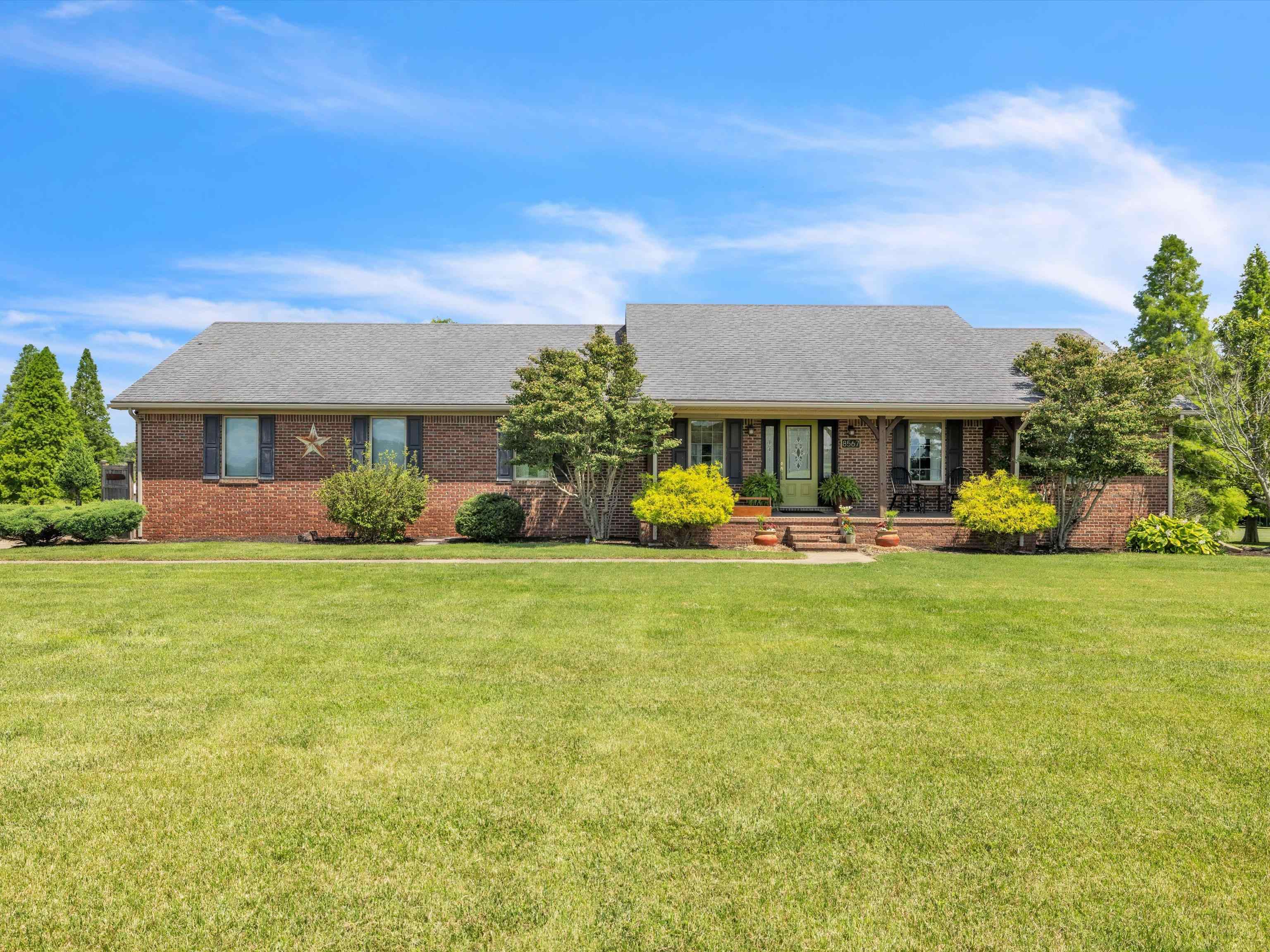 8567 HWY 456, Owensboro, Kentucky 42301-9529, 4 Bedrooms Bedrooms, ,3 BathroomsBathrooms,Single Family Residence,For Sale,HWY 456,89773
