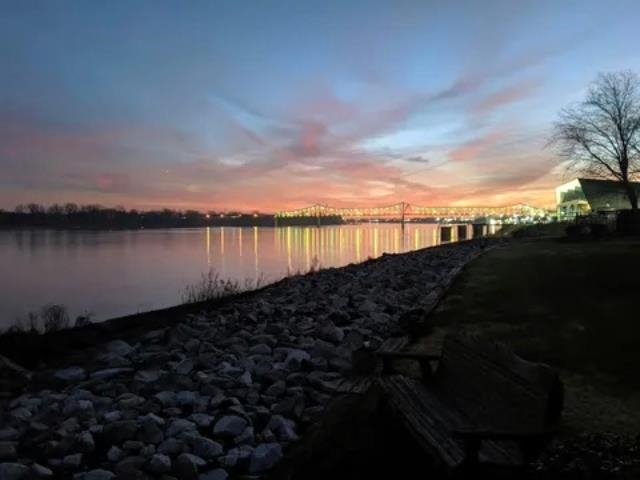 989 West 1st Street, Owensboro, Kentucky 42301, 3 Bedrooms Bedrooms, ,2 BathroomsBathrooms,Condominium,For Sale,West 1st Street,89775
