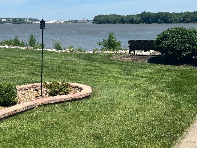 989 West 1st Street, Owensboro, Kentucky 42301, 3 Bedrooms Bedrooms, ,2 BathroomsBathrooms,Condominium,For Sale,West 1st Street,89775