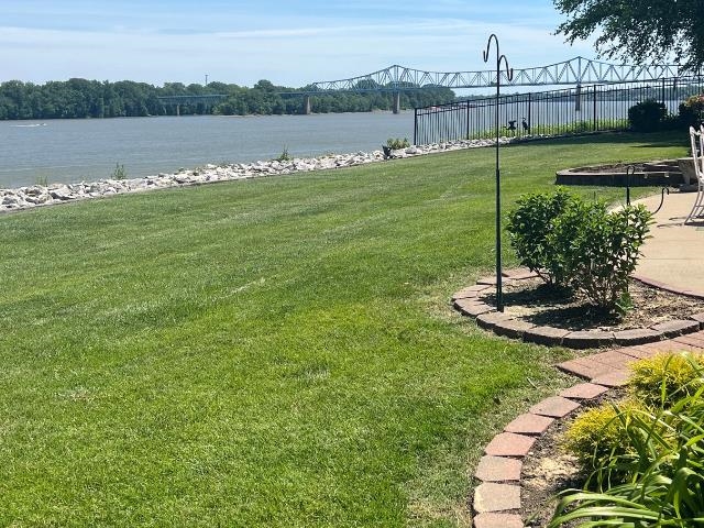 989 West 1st Street, Owensboro, Kentucky 42301, 3 Bedrooms Bedrooms, ,2 BathroomsBathrooms,Condominium,For Sale,West 1st Street,89775