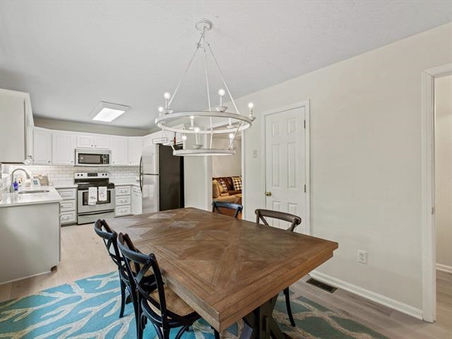 1112 Spring Shore Lane, Falls of Rough, Kentucky 40119, 3 Bedrooms Bedrooms, ,2 BathroomsBathrooms,Single Family Residence,For Sale,Spring Shore Lane,89776