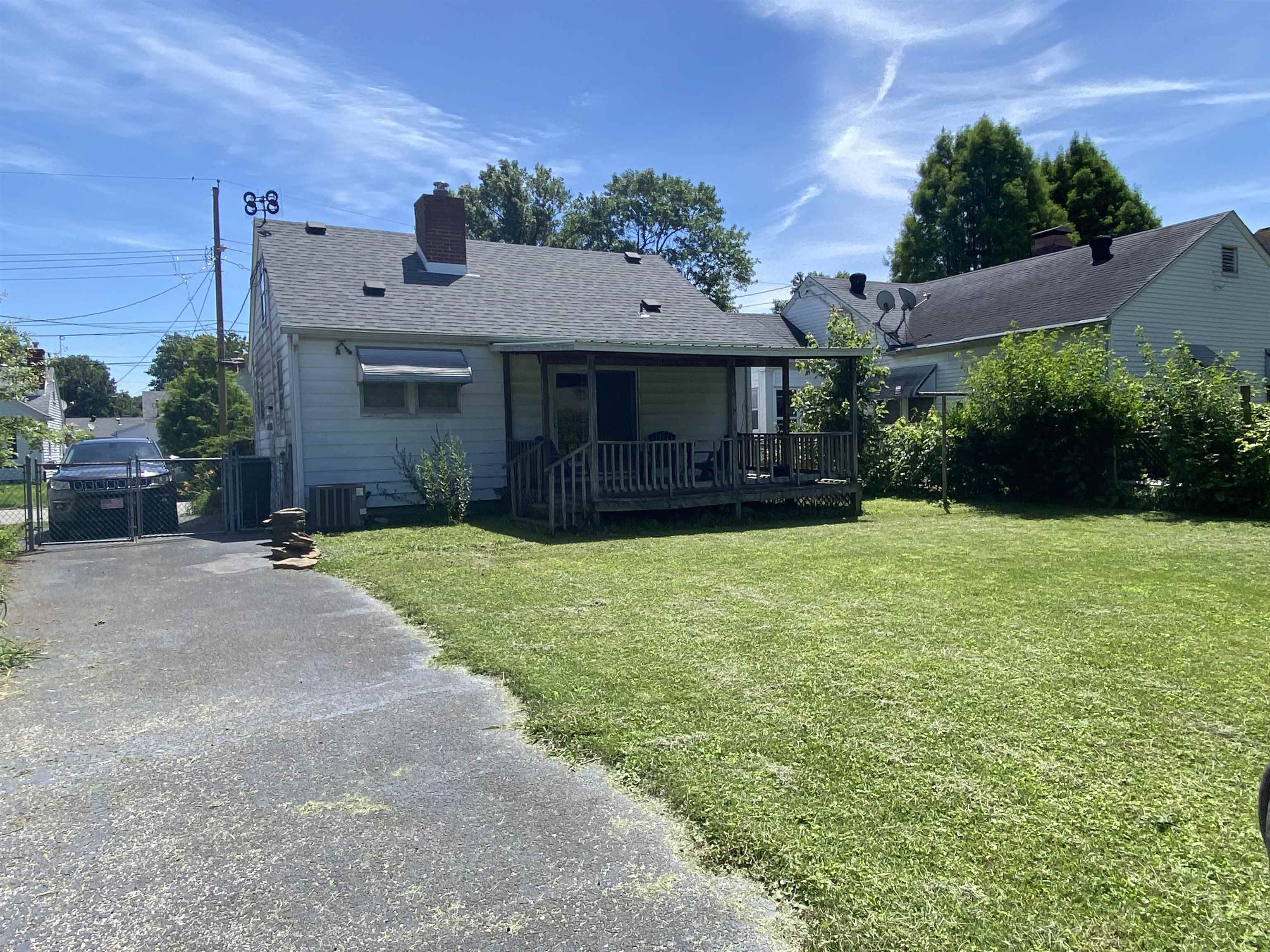1412 Parrish Ct., Owensboro, Kentucky 42301, 2 Bedrooms Bedrooms, ,1 BathroomBathrooms,Single Family Residence,For Sale,Parrish Ct.,89778