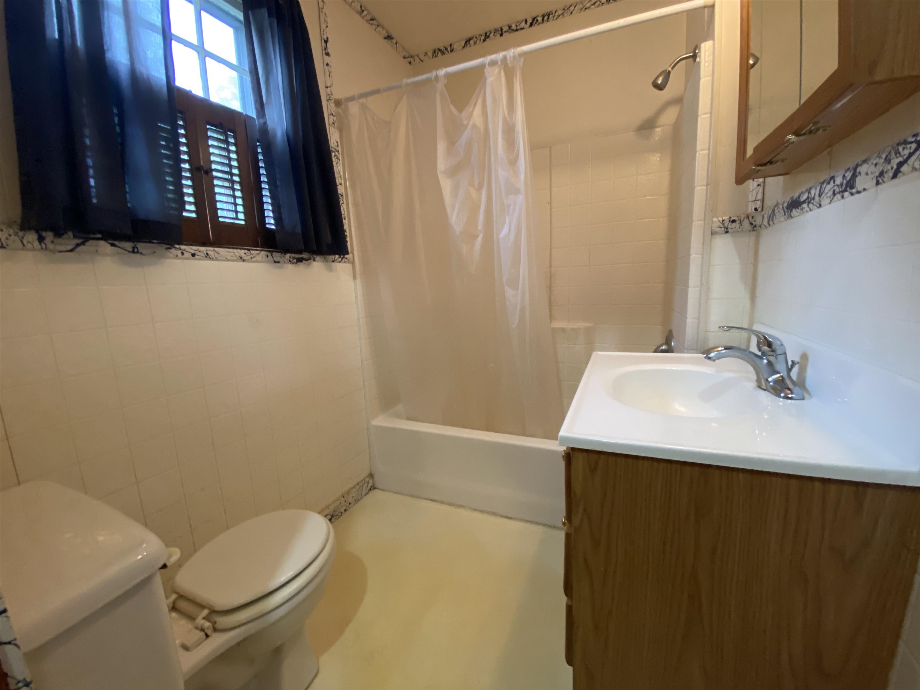 1412 Parrish Ct., Owensboro, Kentucky 42301, 2 Bedrooms Bedrooms, ,1 BathroomBathrooms,Single Family Residence,For Sale,Parrish Ct.,89778