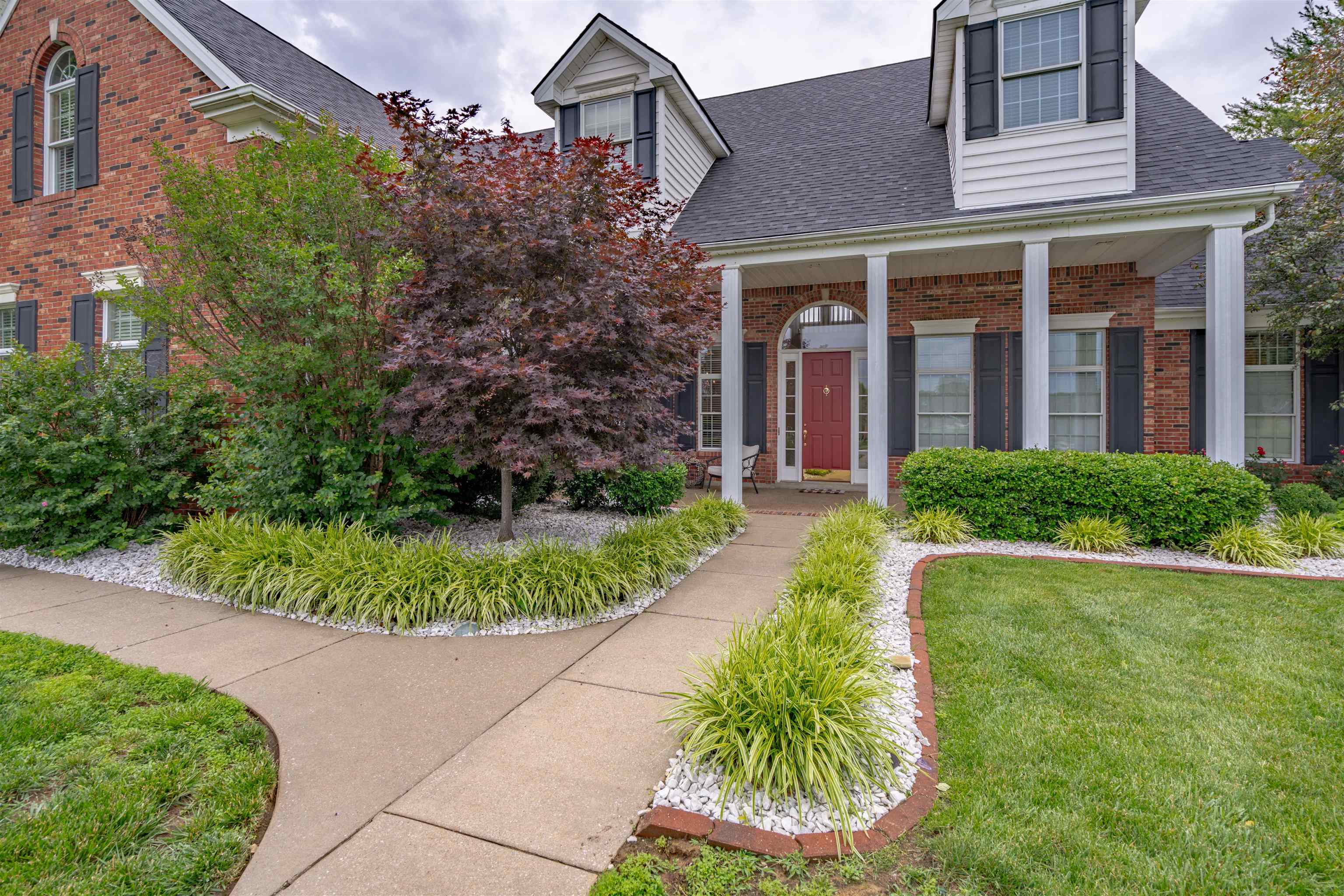 2870 Glencrest, Owensboro, Kentucky 42303-4575, 4 Bedrooms Bedrooms, ,3 BathroomsBathrooms,Single Family Residence,For Sale,Glencrest,89779
