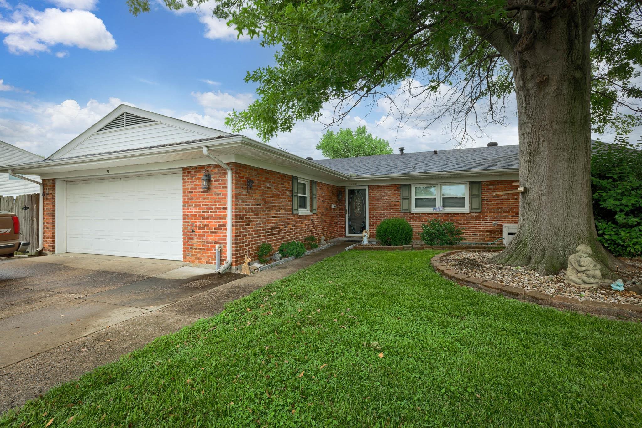 2400 Cavalcade Dr, Owensboro, Kentucky 42301, 3 Bedrooms Bedrooms, ,2 BathroomsBathrooms,Single Family Residence,For Sale,Cavalcade Dr,89780