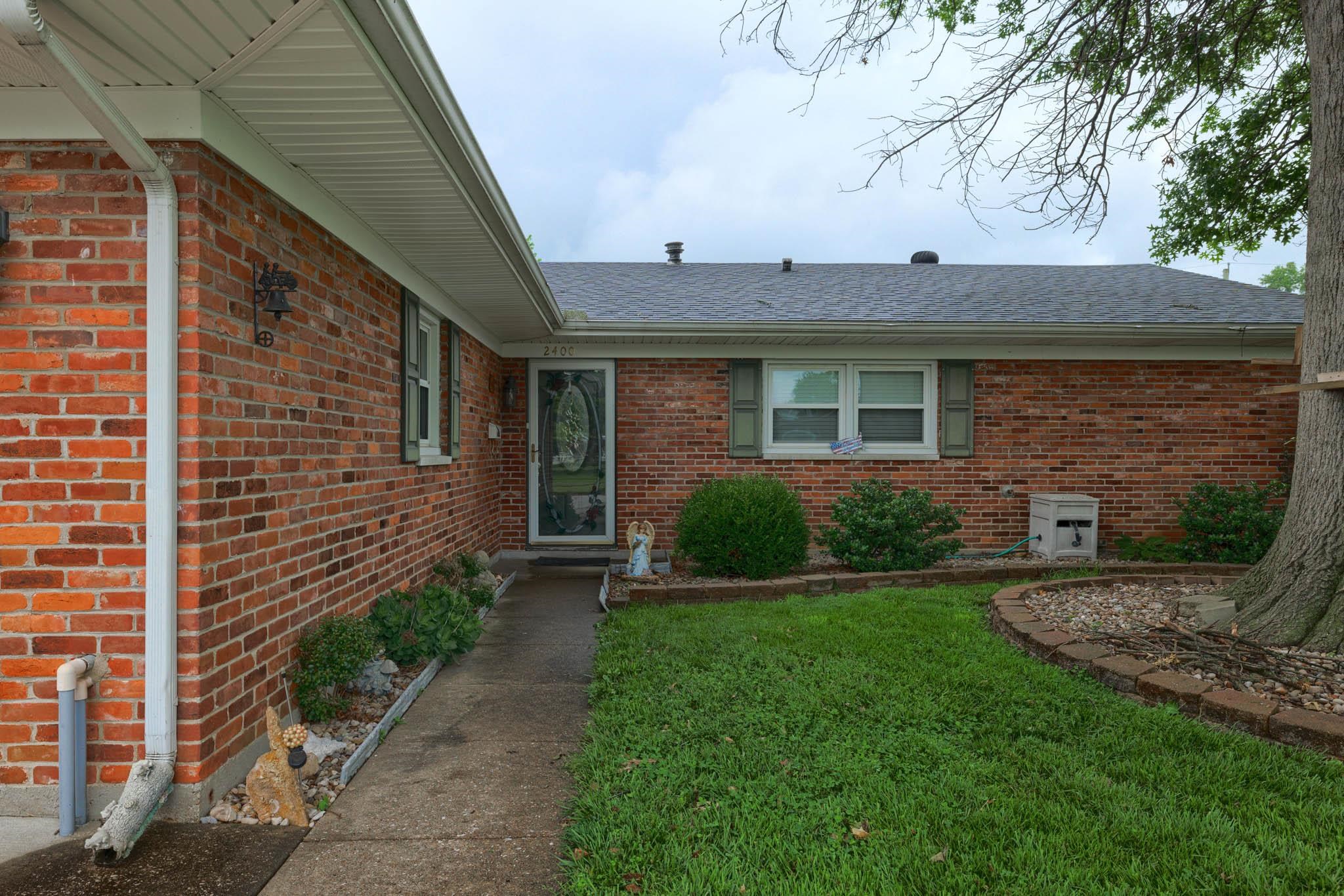2400 Cavalcade Dr, Owensboro, Kentucky 42301, 3 Bedrooms Bedrooms, ,2 BathroomsBathrooms,Single Family Residence,For Sale,Cavalcade Dr,89780