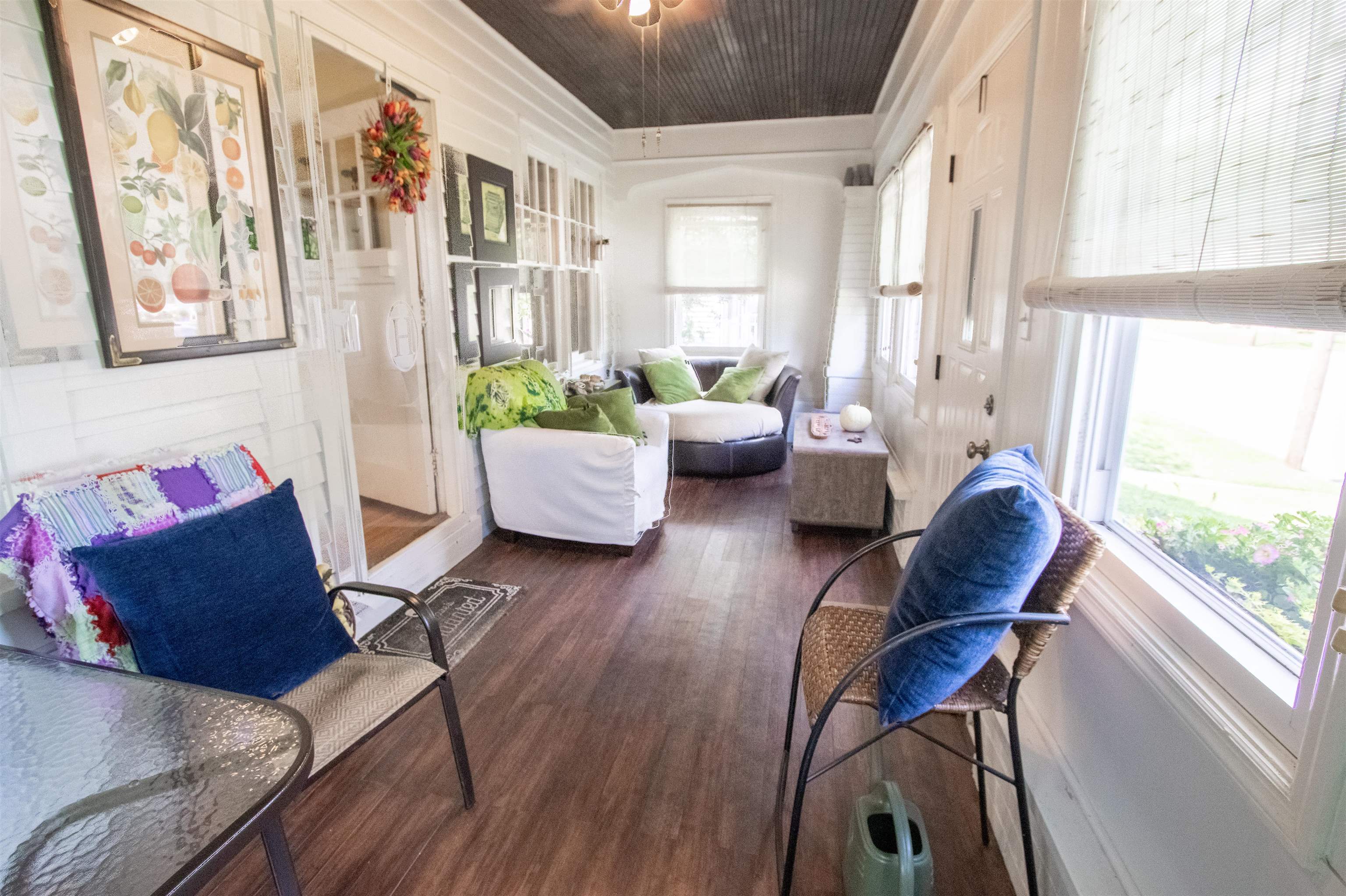 1634 Daviess Street, Owensboro, Kentucky 42303, 4 Bedrooms Bedrooms, ,1 BathroomBathrooms,Single Family Residence,For Sale,Daviess Street,89782