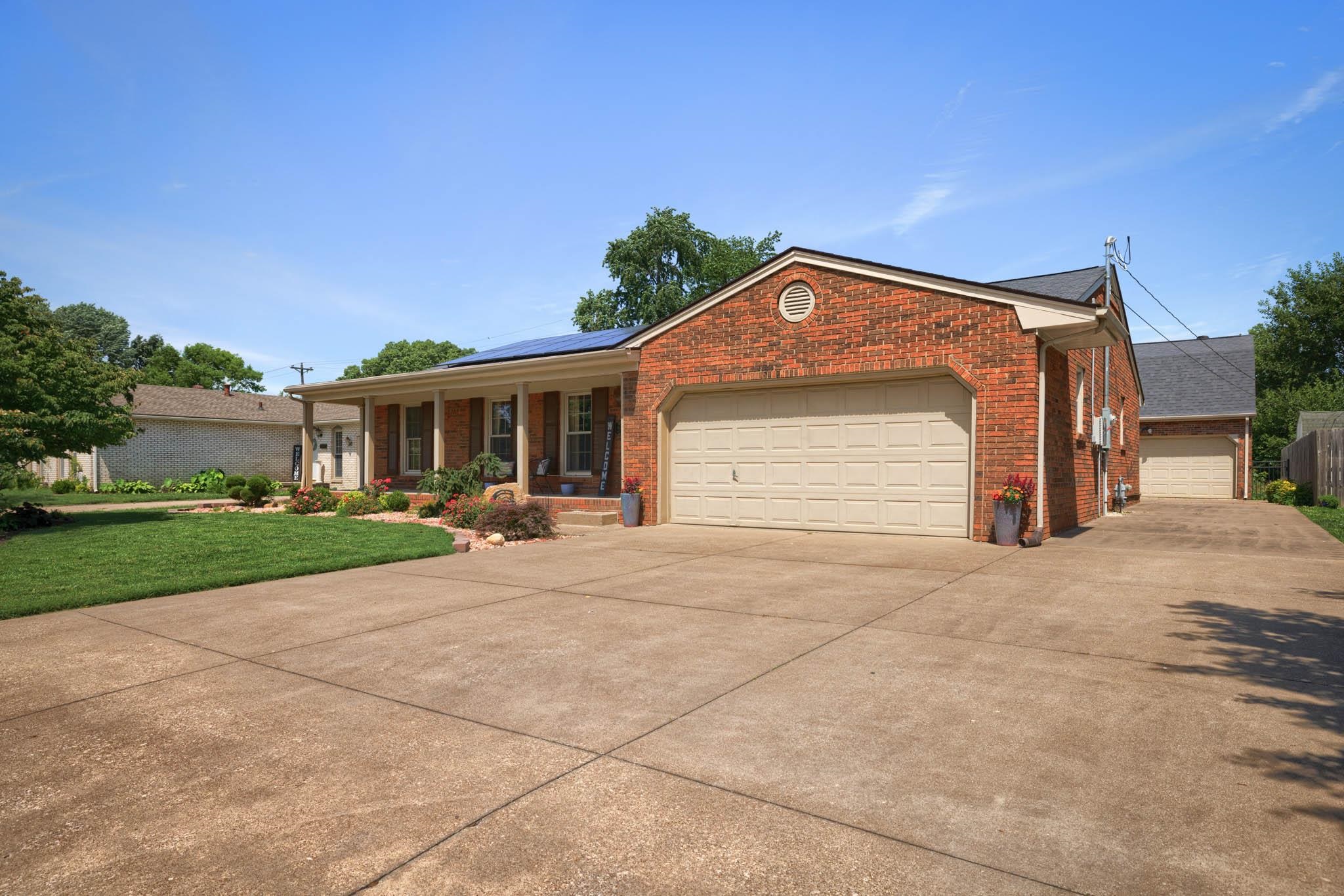 1623 Chapel Lane, Owensboro, Kentucky 42301, 3 Bedrooms Bedrooms, ,2 BathroomsBathrooms,Single Family Residence,For Sale,Chapel Lane,89783