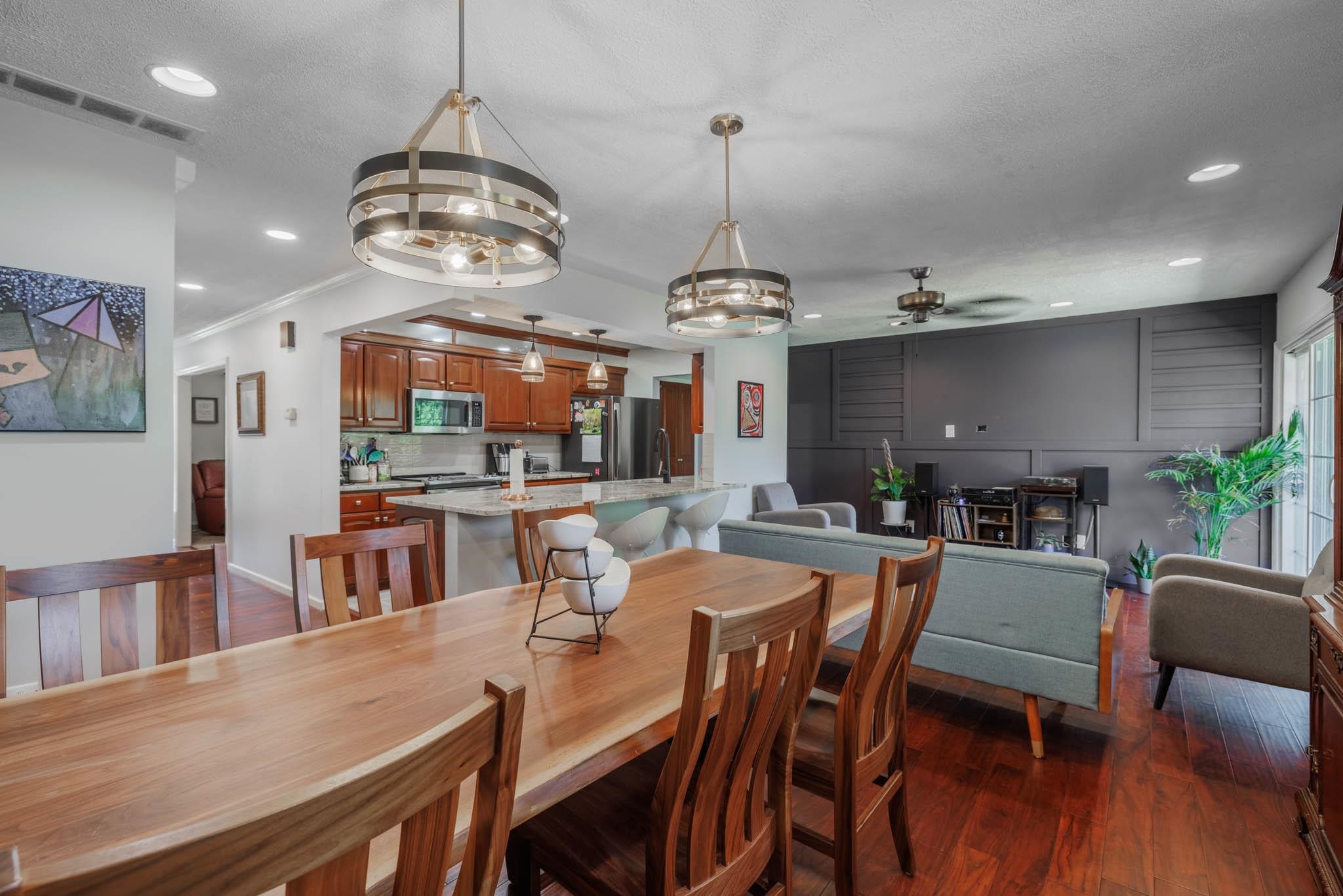 1623 Chapel Lane, Owensboro, Kentucky 42301, 3 Bedrooms Bedrooms, ,2 BathroomsBathrooms,Single Family Residence,For Sale,Chapel Lane,89783
