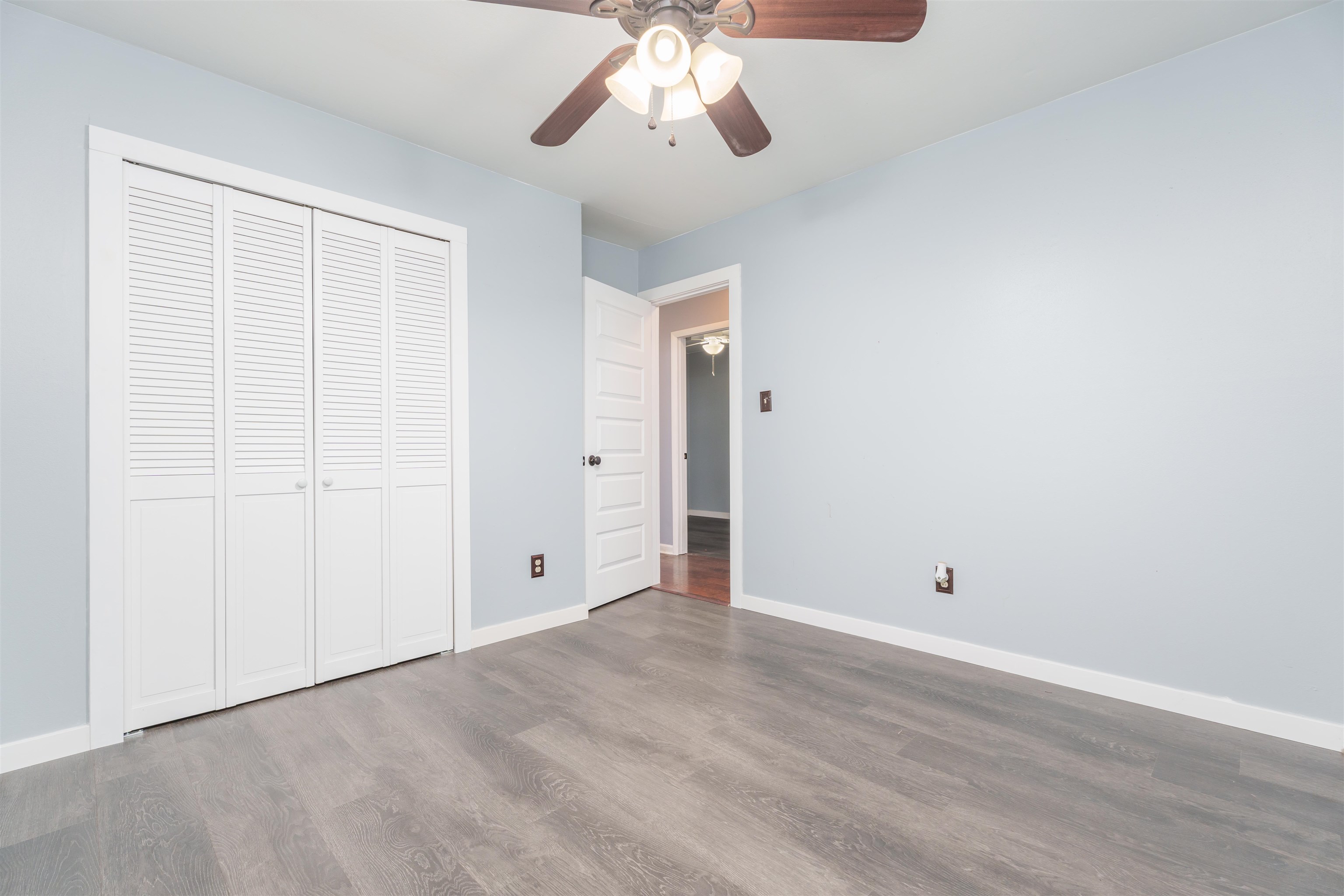 213 Holmes Dr, Owensboro, Kentucky 42303, 3 Bedrooms Bedrooms, ,1 BathroomBathrooms,Single Family Residence,For Sale,Holmes Dr,89788