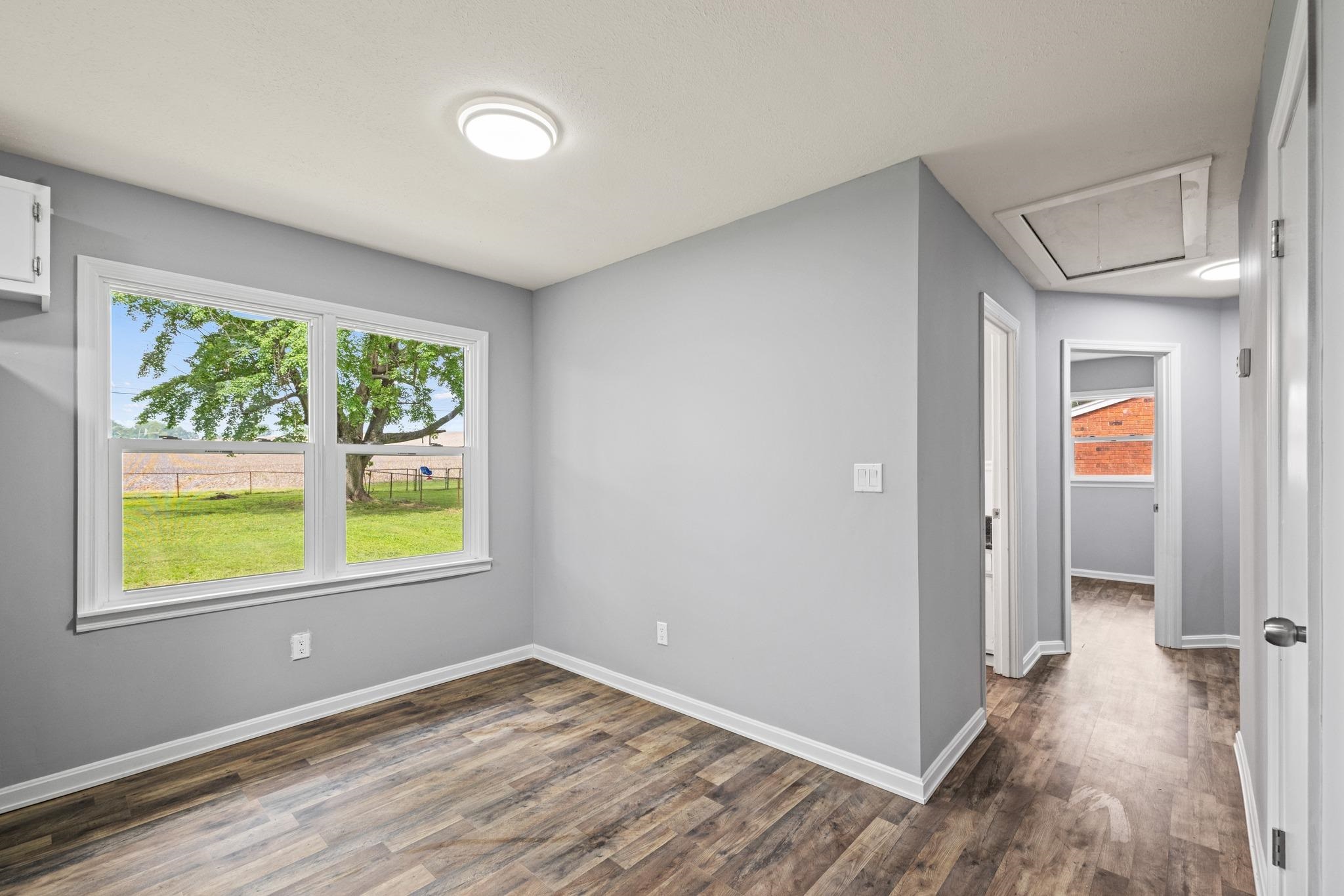 2039 Graham Lane East, Owensboro, Kentucky 42303, 3 Bedrooms Bedrooms, ,1 BathroomBathrooms,Single Family Residence,For Sale,Graham Lane East,89789