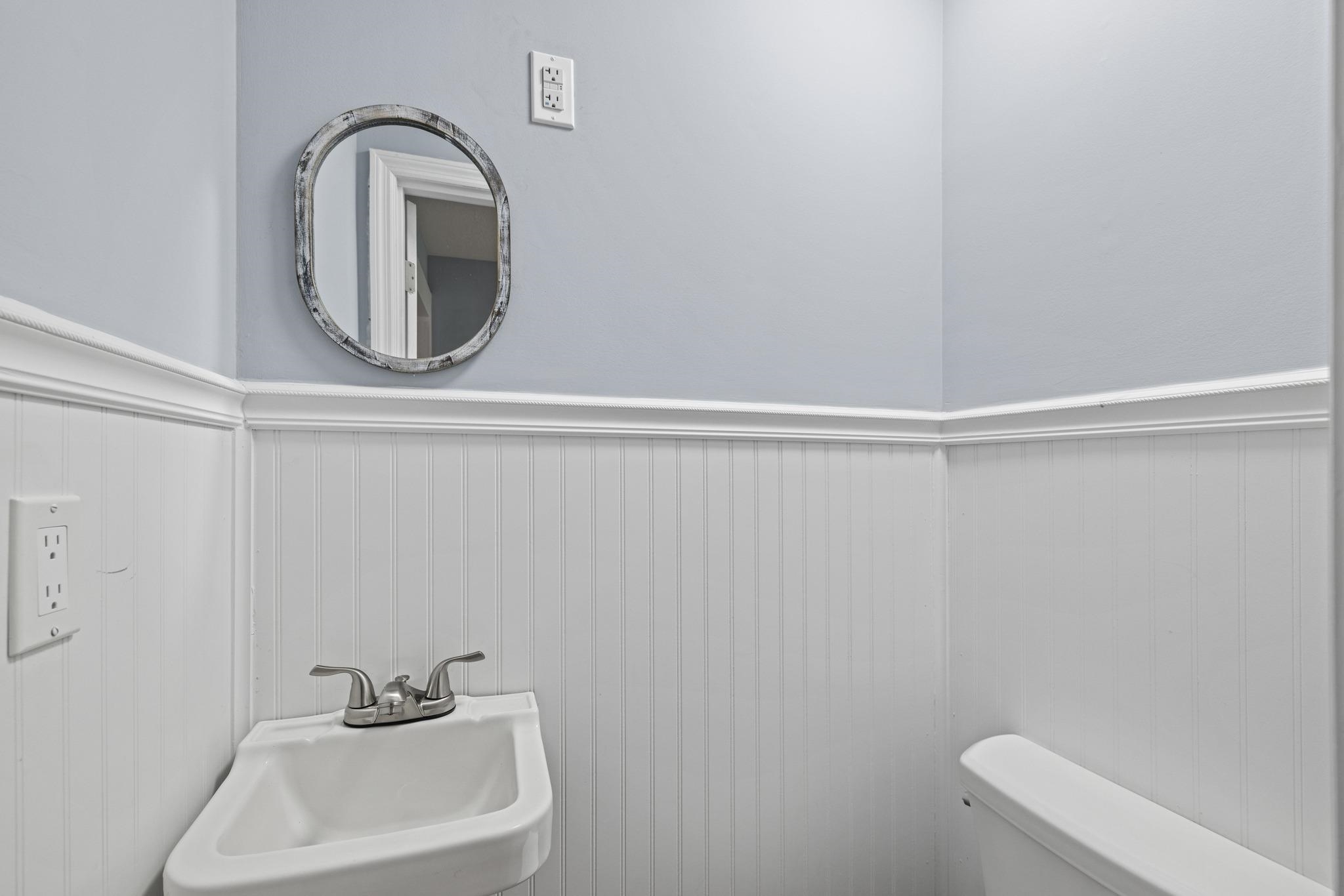 2039 Graham Lane East, Owensboro, Kentucky 42303, 3 Bedrooms Bedrooms, ,1 BathroomBathrooms,Single Family Residence,For Sale,Graham Lane East,89789