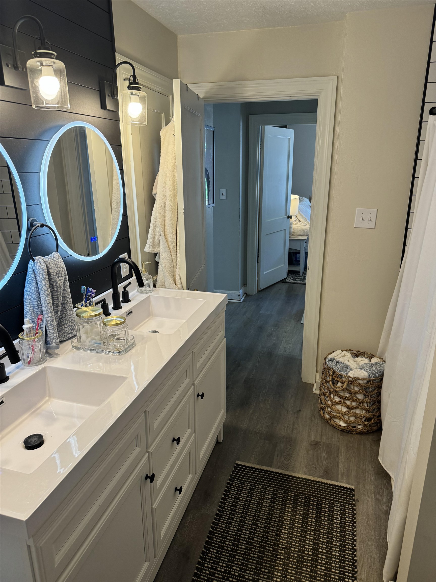 1917 Fleming Ave, Owensboro, Kentucky 42301, 3 Bedrooms Bedrooms, ,2 BathroomsBathrooms,Single Family Residence,For Sale,Fleming Ave,89791