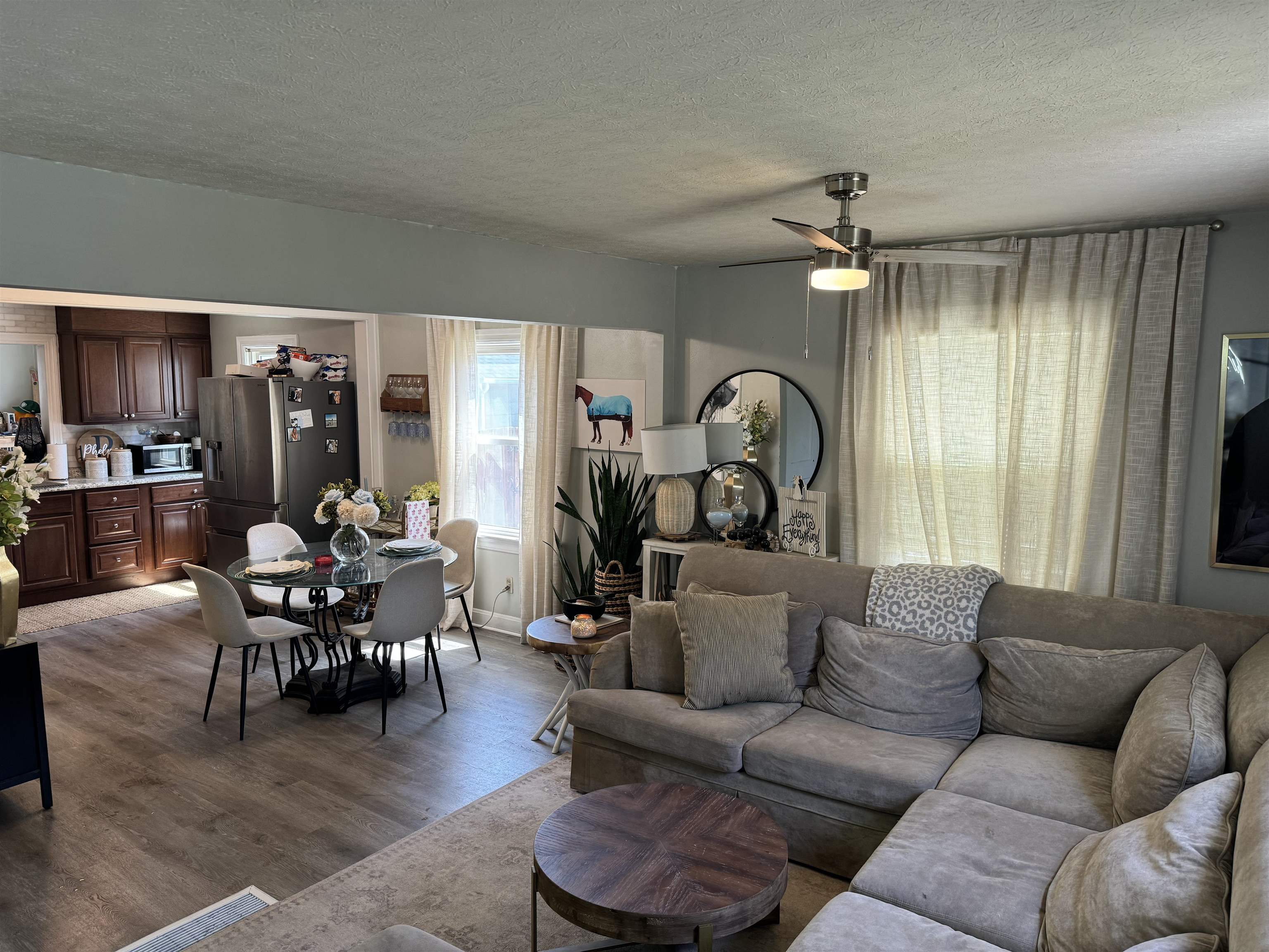 1917 Fleming Ave, Owensboro, Kentucky 42301, 3 Bedrooms Bedrooms, ,2 BathroomsBathrooms,Single Family Residence,For Sale,Fleming Ave,89791